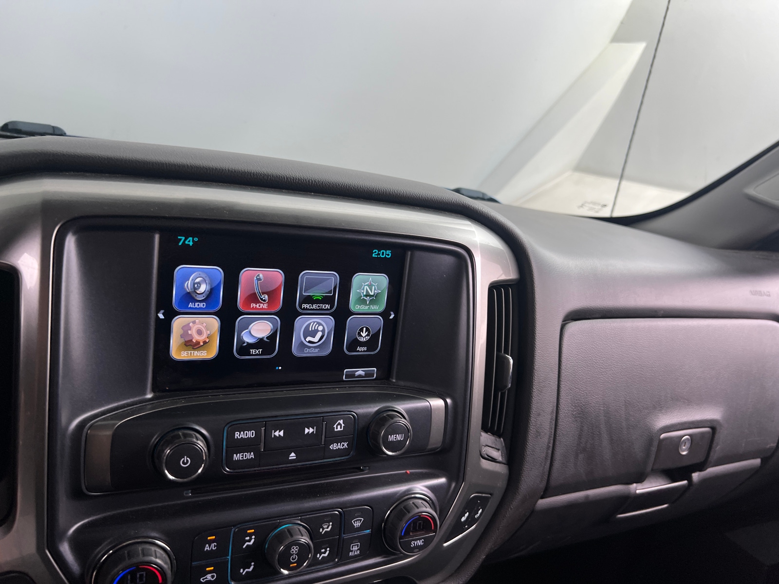Thumbnail: 2019 Chevrolet Silverado 1500 - 4