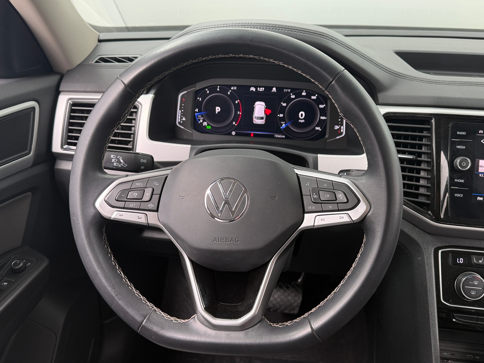Thumbnail: 2022 Volkswagen Atlas - 4