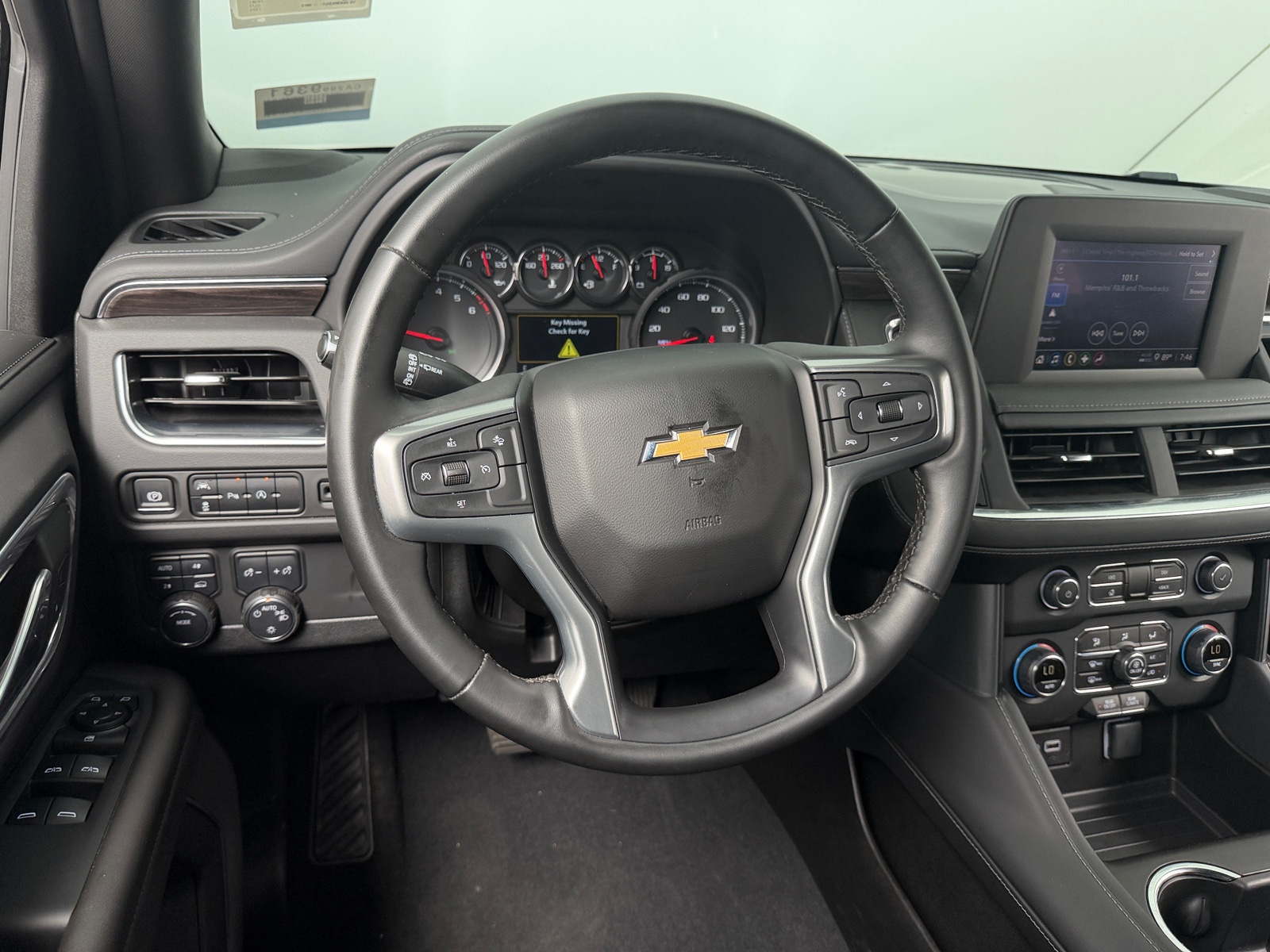 Thumbnail: 2024 Chevrolet Tahoe - 5