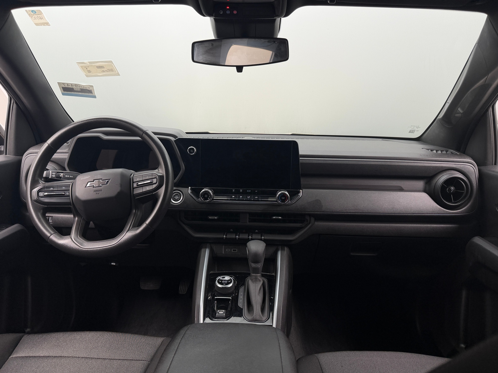 Thumbnail: 2023 Chevrolet Colorado - 3