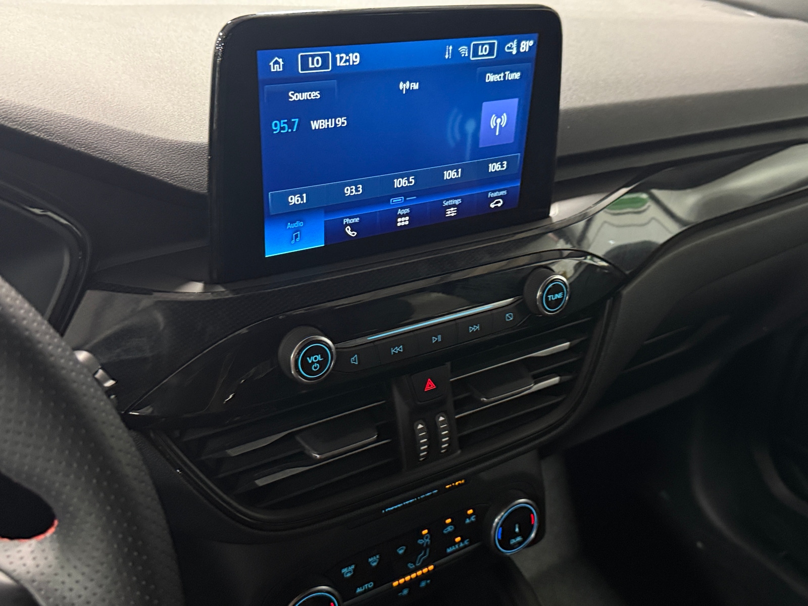 Thumbnail: 2025 Ford Escape - 4