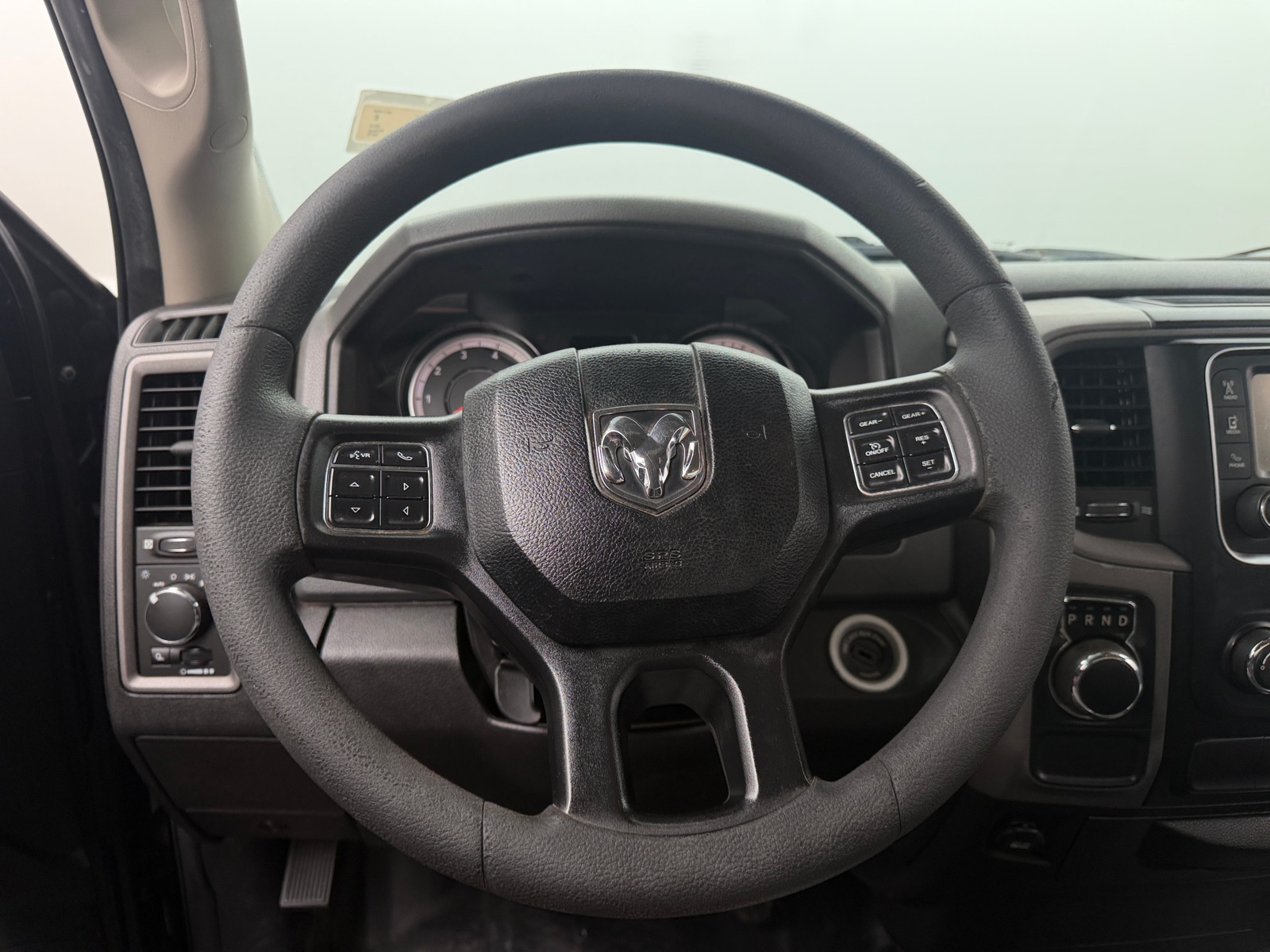 Thumbnail: 2019 RAM 1500 Classic - 4