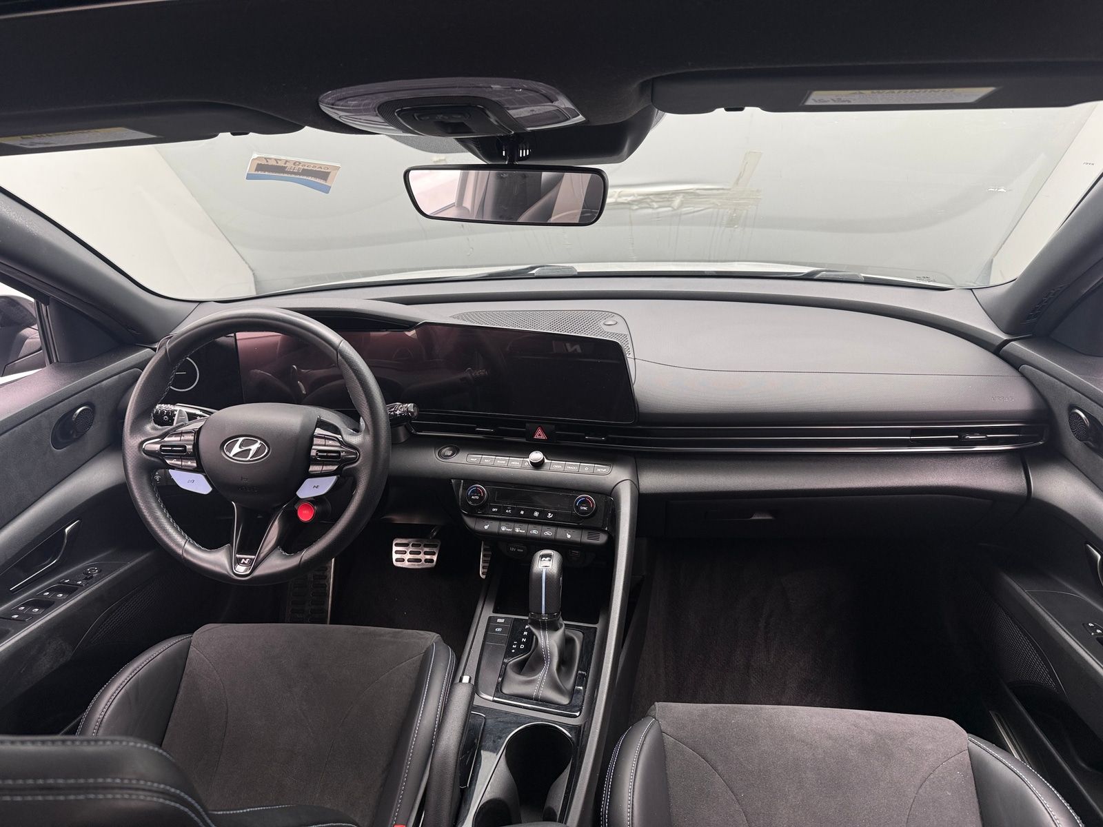 Thumbnail: 2023 Hyundai Elantra - 2