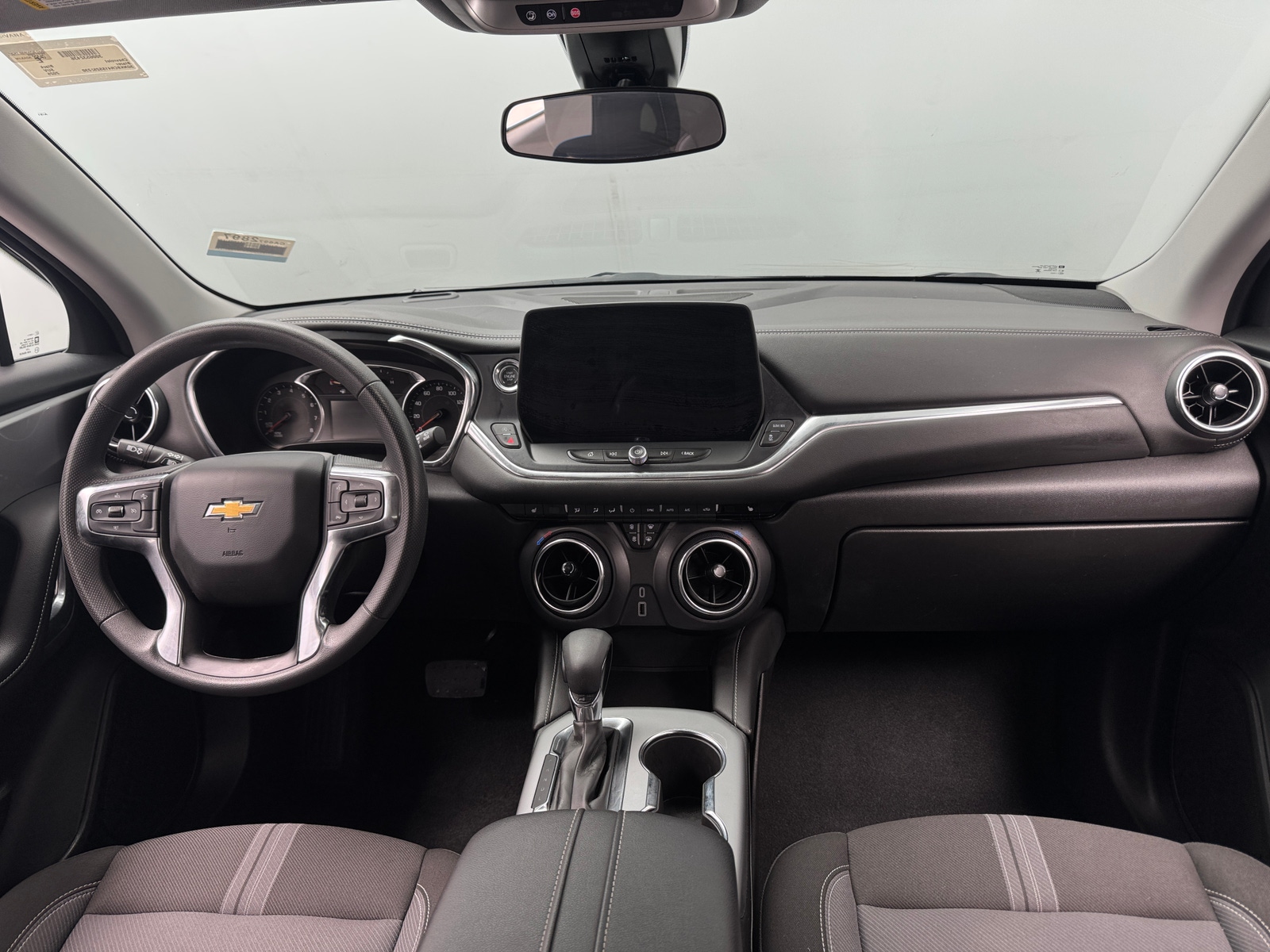 Thumbnail: 2025 Chevrolet Blazer - 3