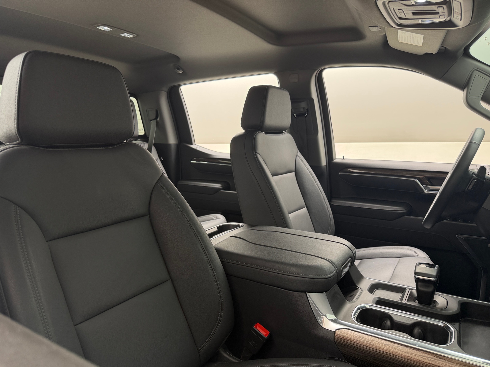 Thumbnail: 2026 Chevrolet Silverado 1500 - 2