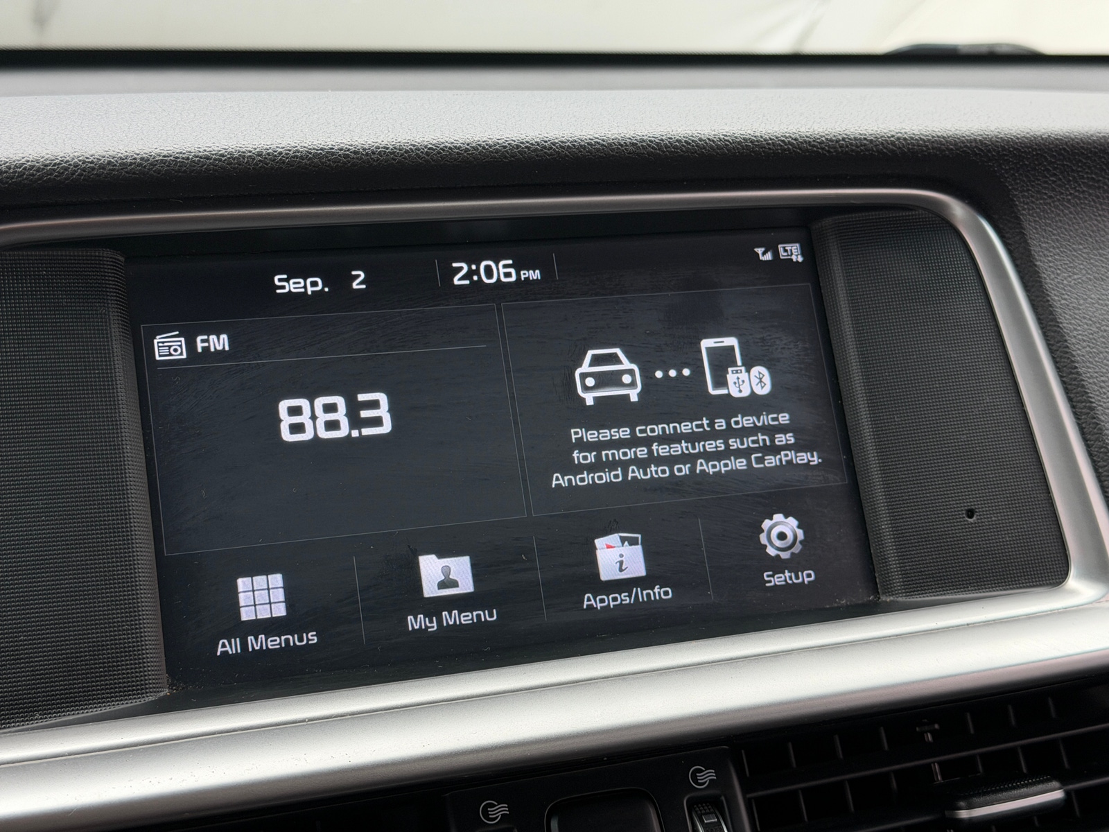 Thumbnail: 2019 Kia Optima - 3