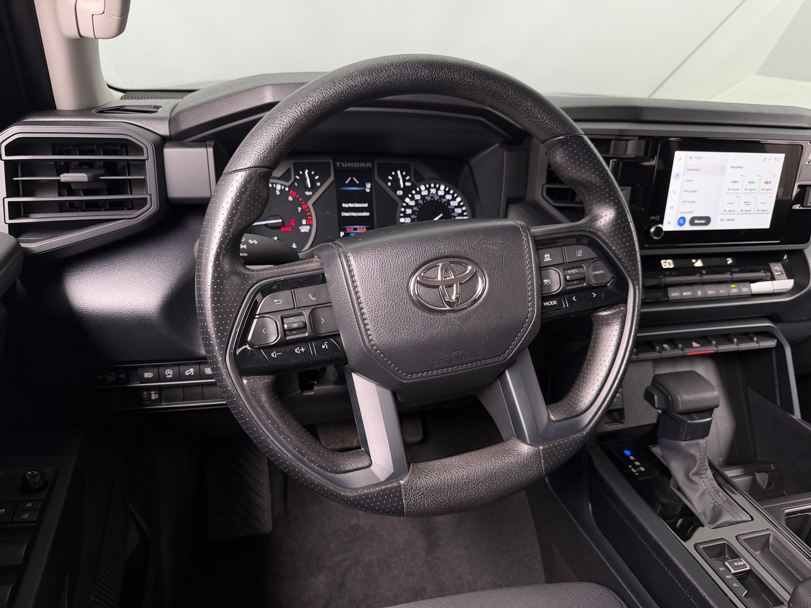 Thumbnail: 2024 Toyota Tundra - 5