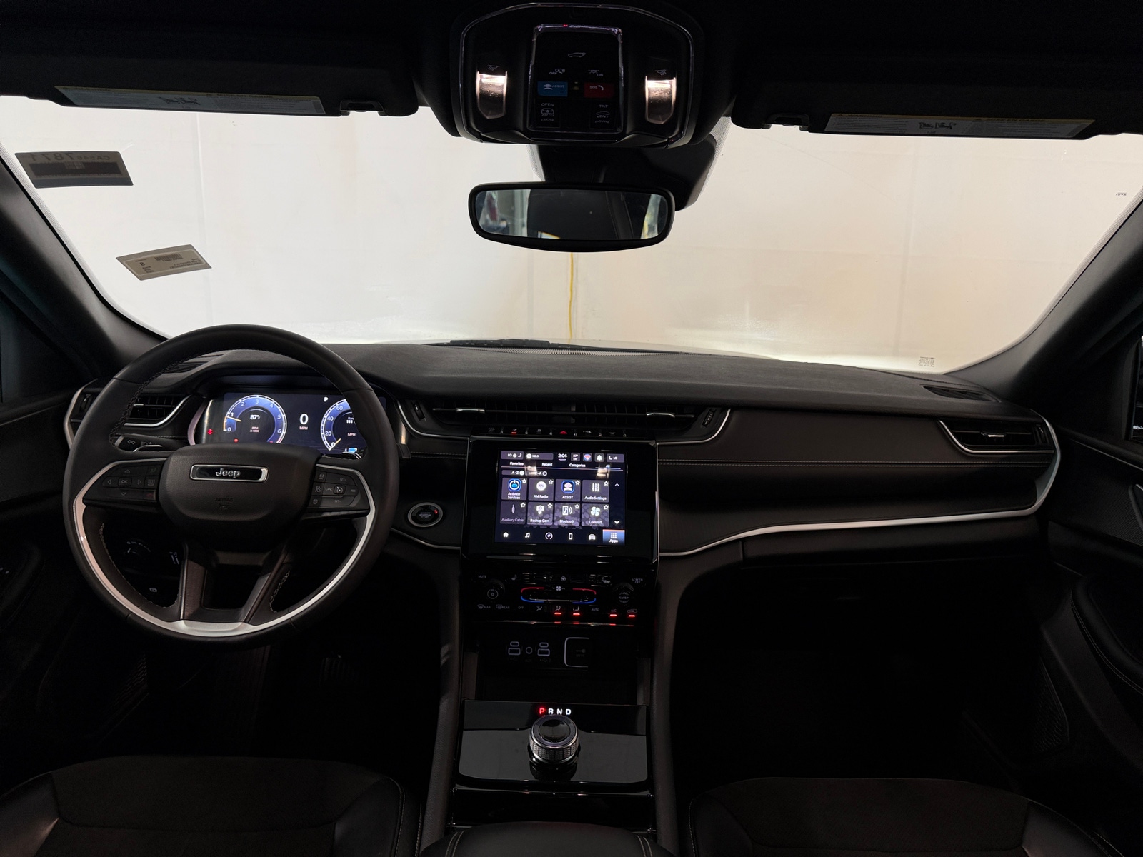 Thumbnail: 2023 Jeep Grand Cherokee L - 2