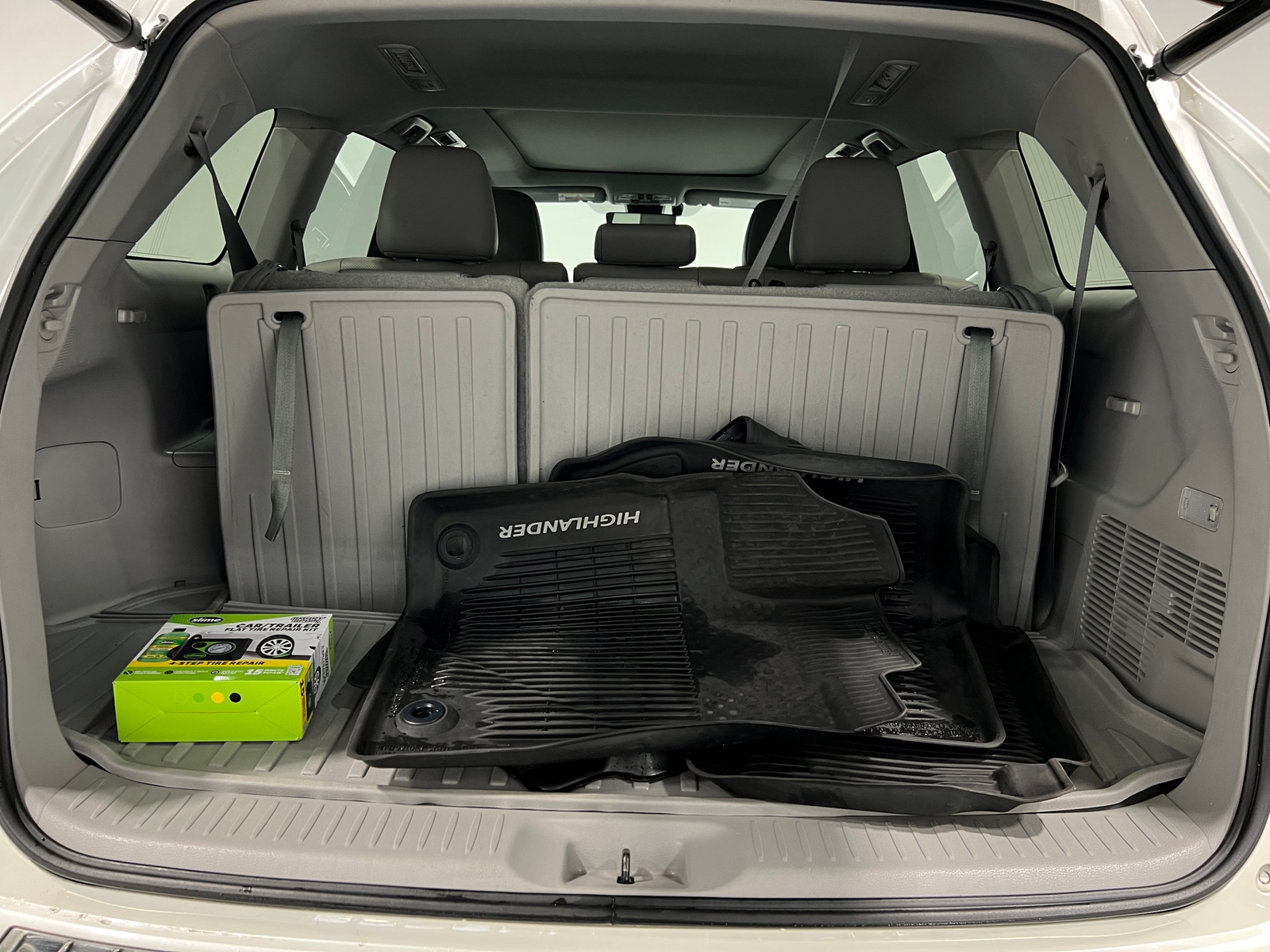 Thumbnail: 2017 Toyota Highlander - 6