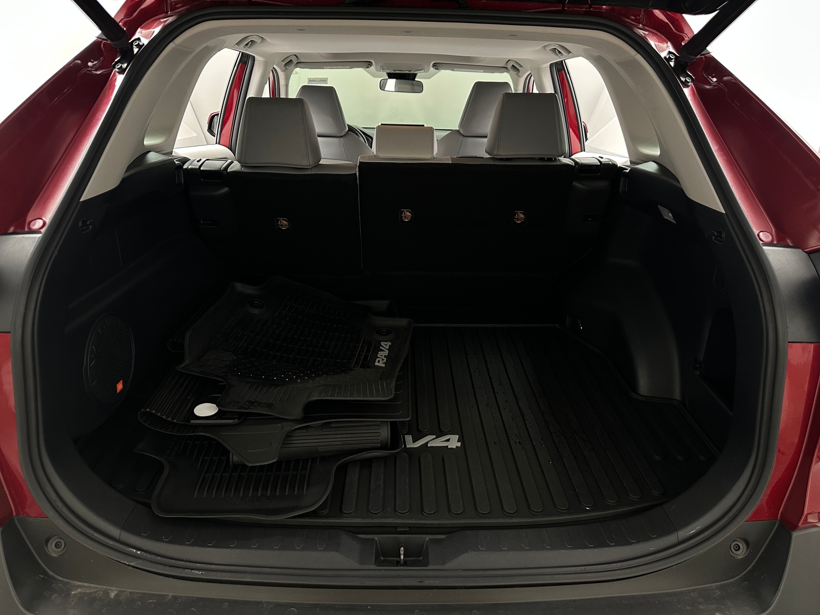 Thumbnail: 2019 Toyota RAV4 - 6