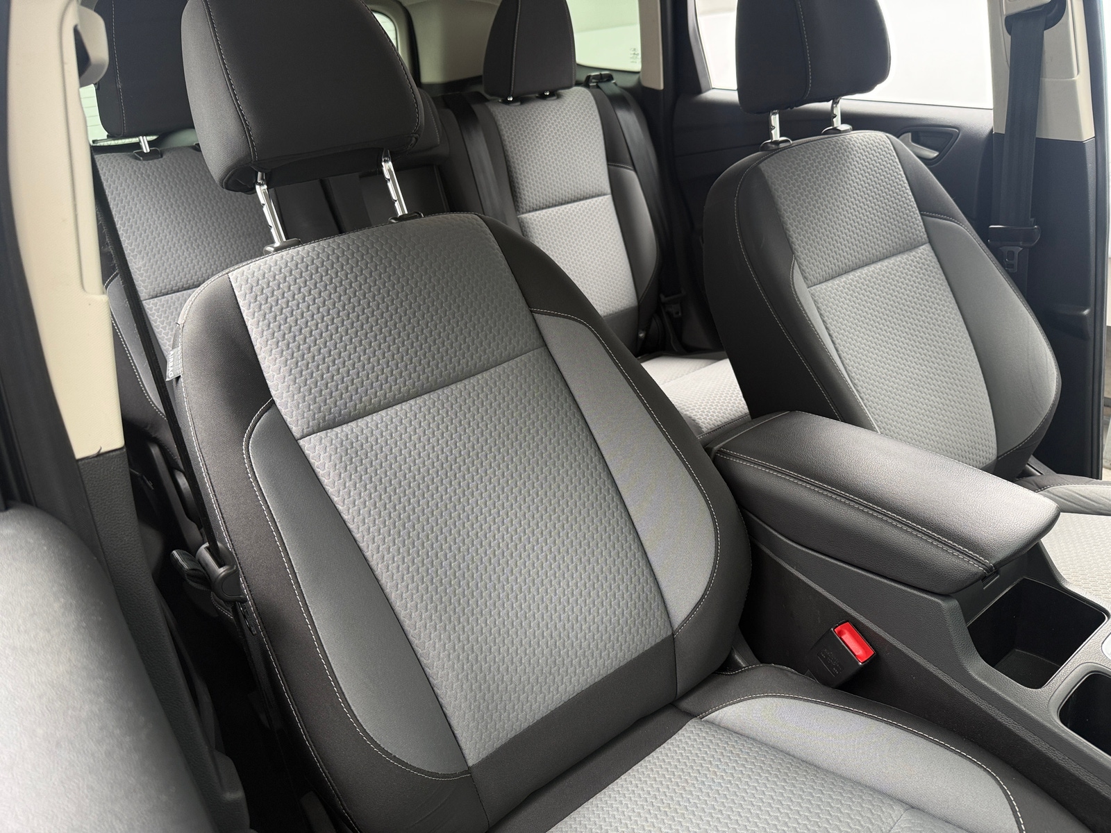 Thumbnail: 2017 Ford Escape - 2