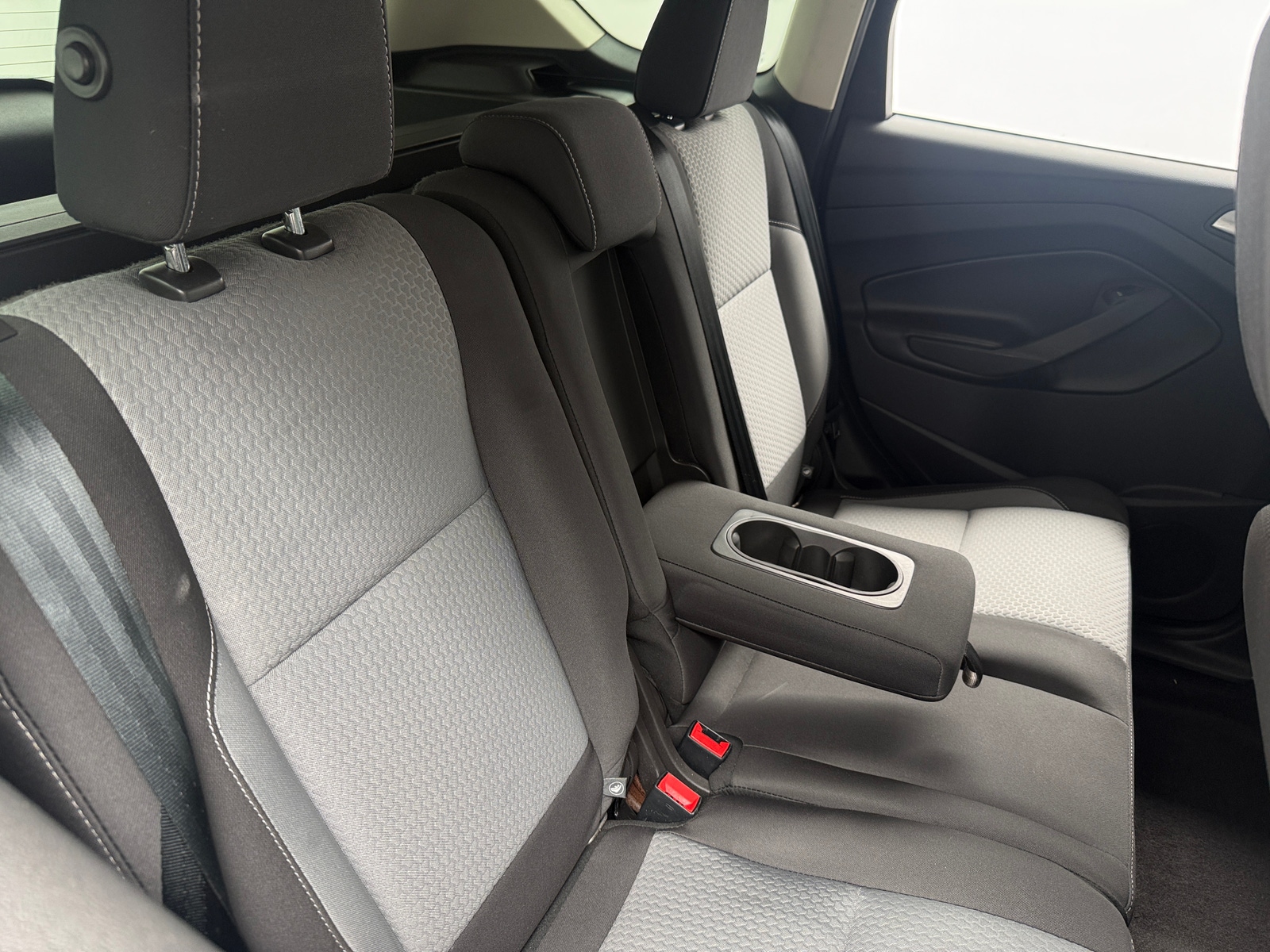 Thumbnail: 2017 Ford Escape - 6