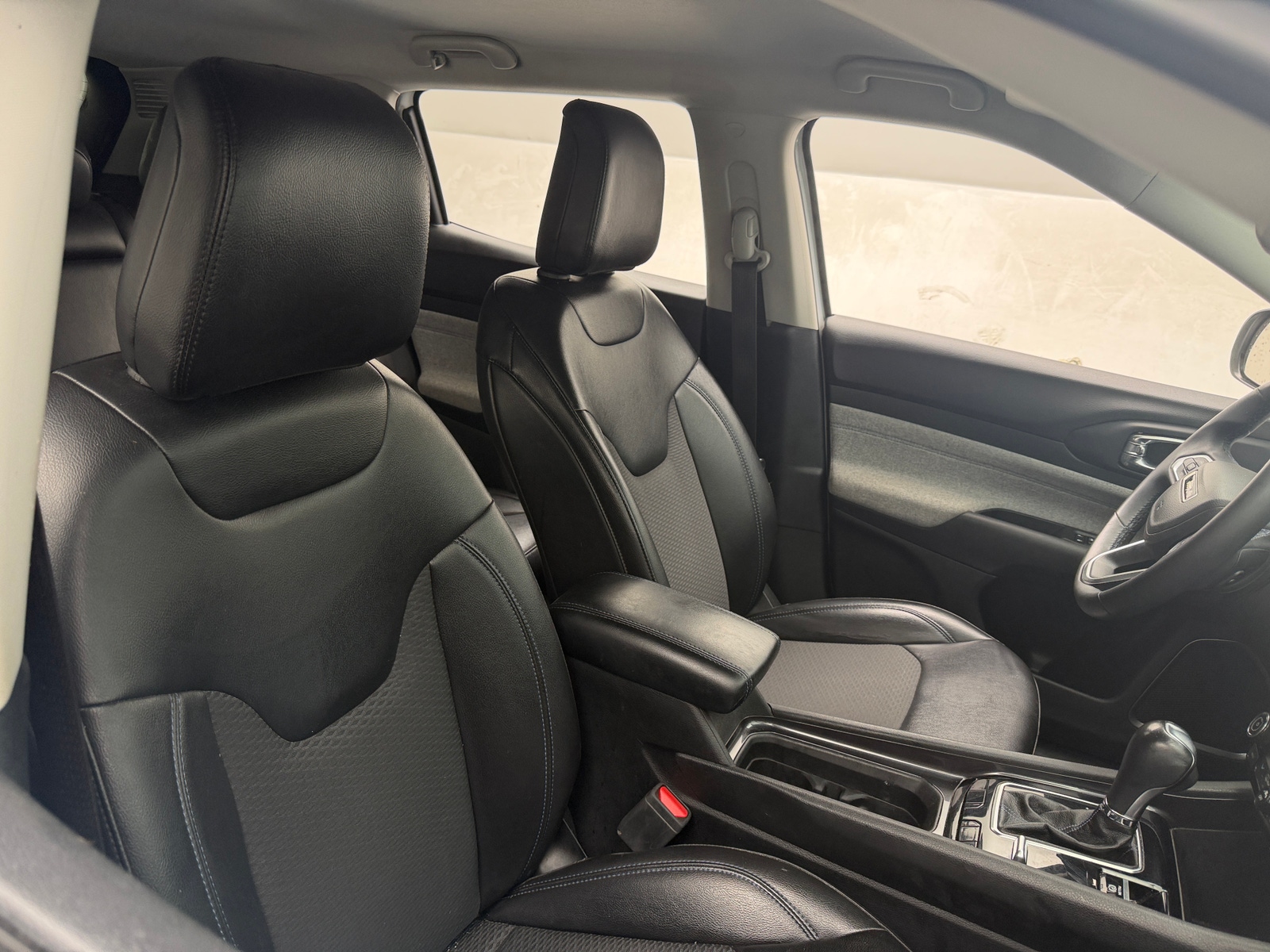 Thumbnail: 2022 Jeep Compass - 2