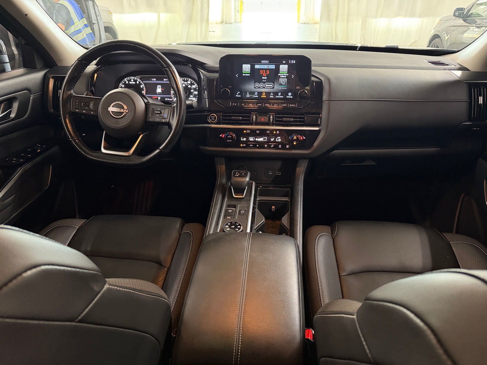 Thumbnail: 2023 Nissan Pathfinder - 2