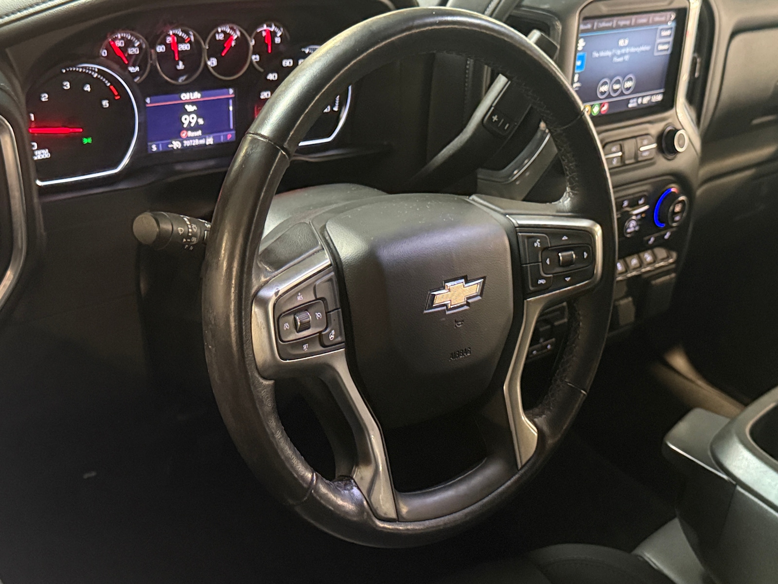 Thumbnail: 2022 Chevrolet Silverado 2500 - 4