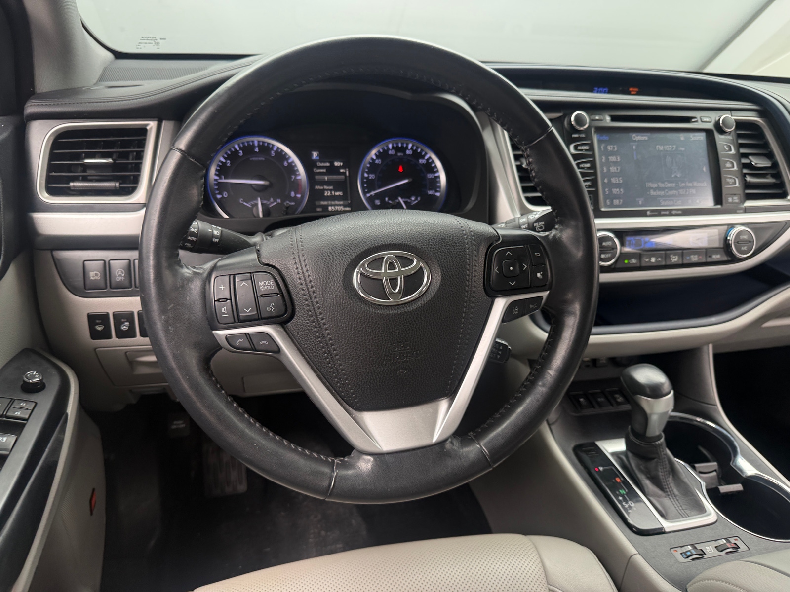 Thumbnail: 2019 Toyota Highlander - 4