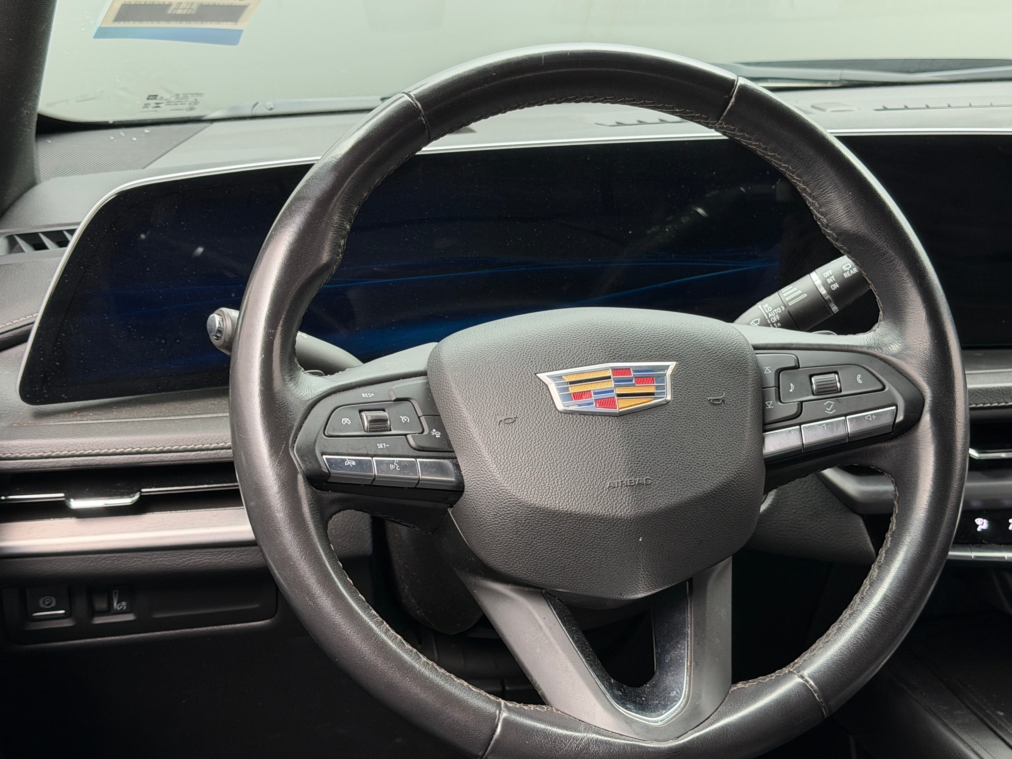 2024 Cadillac XT4 Premium Luxury - Photo 8
