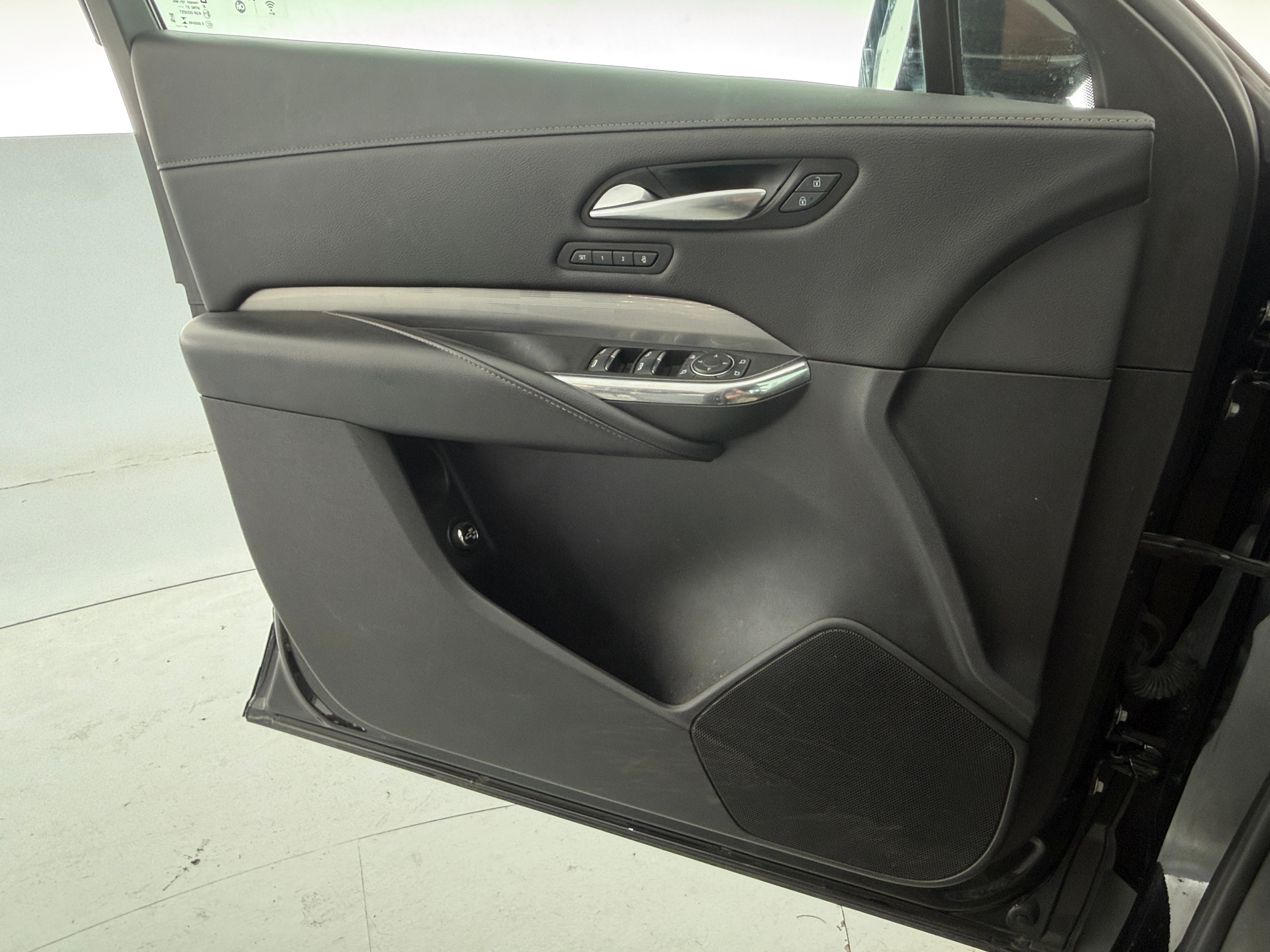 2024 Cadillac XT4 Premium Luxury - Photo 11