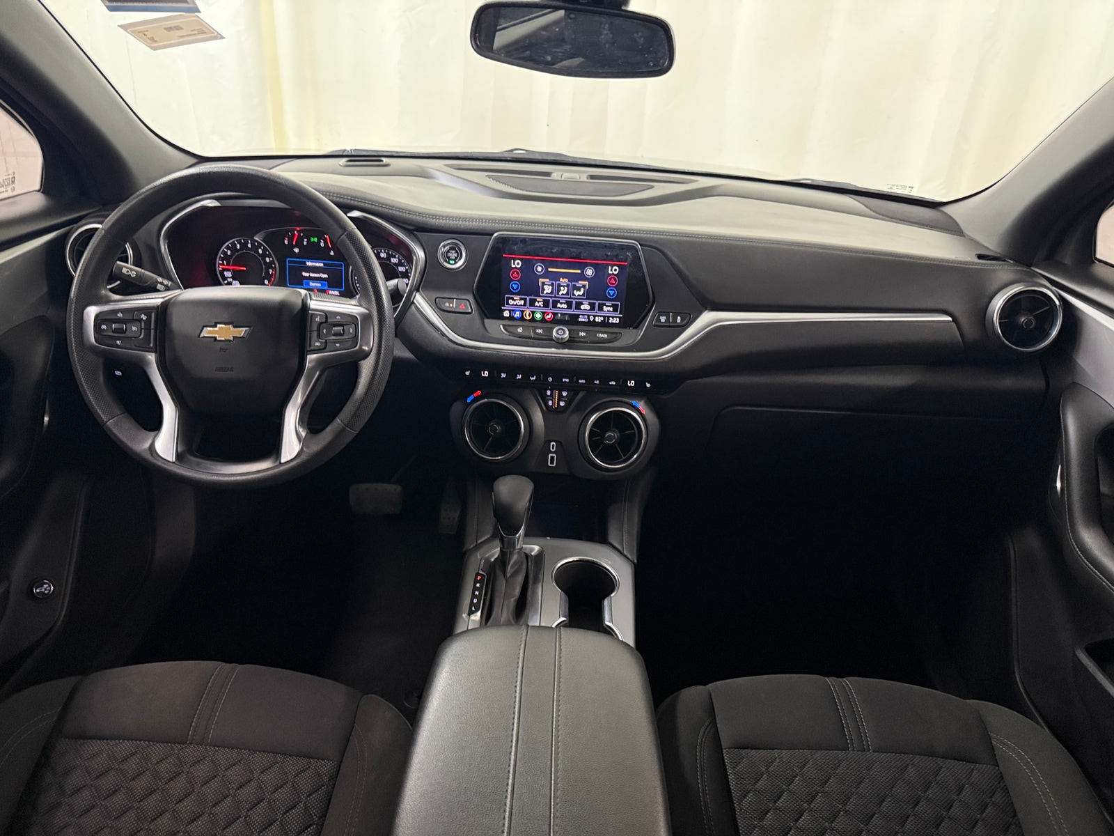 Thumbnail: 2021 Chevrolet Blazer - 3