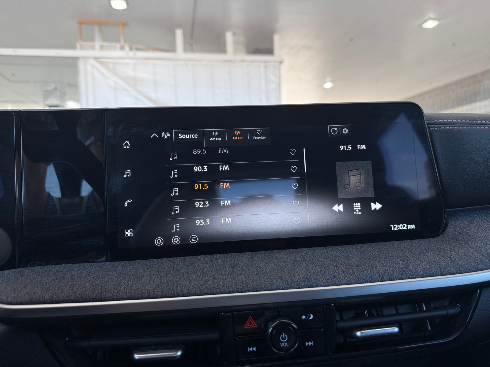 Thumbnail: 2026 Nissan Kicks - 4