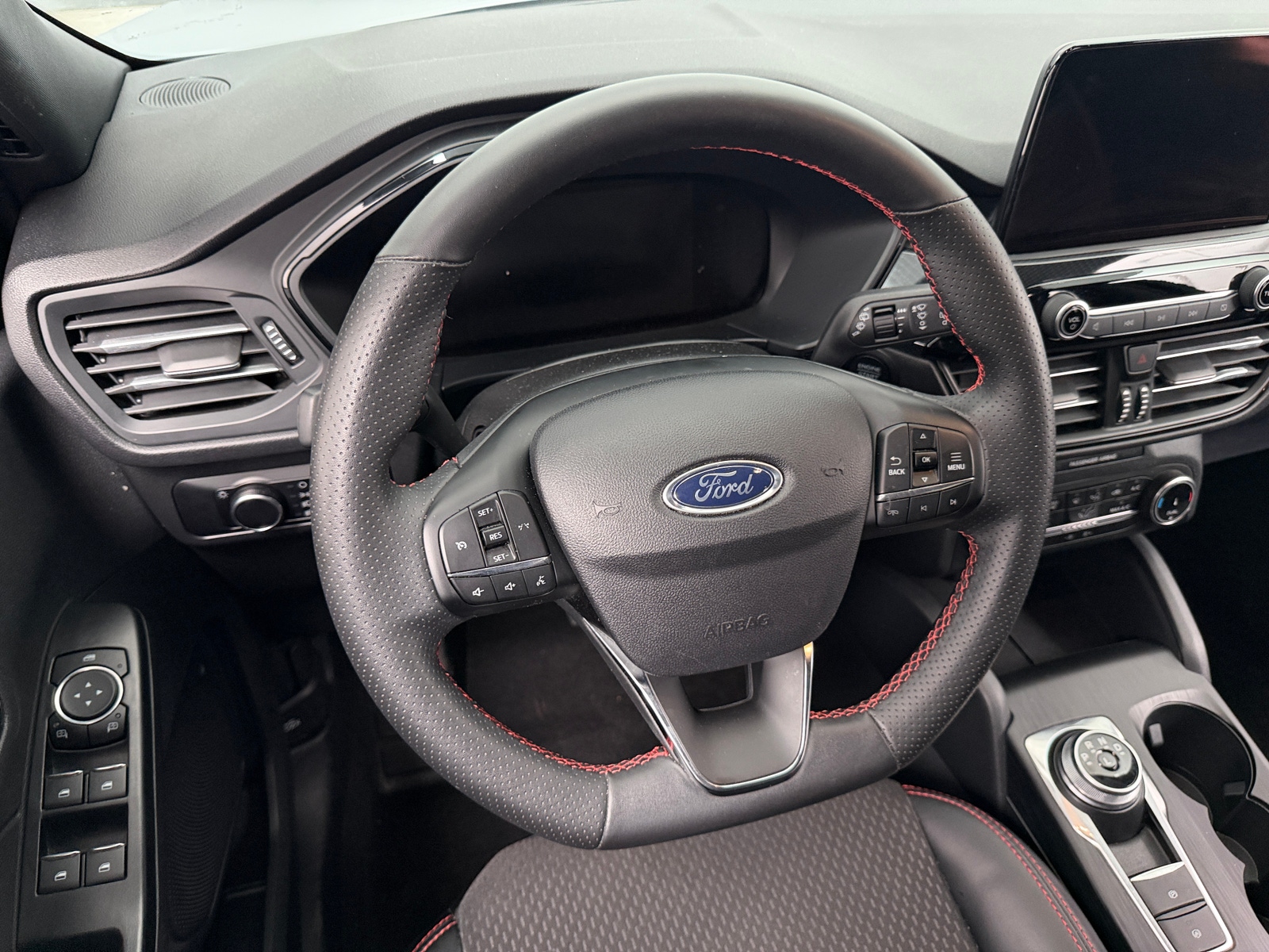Thumbnail: 2025 Ford Escape - 5