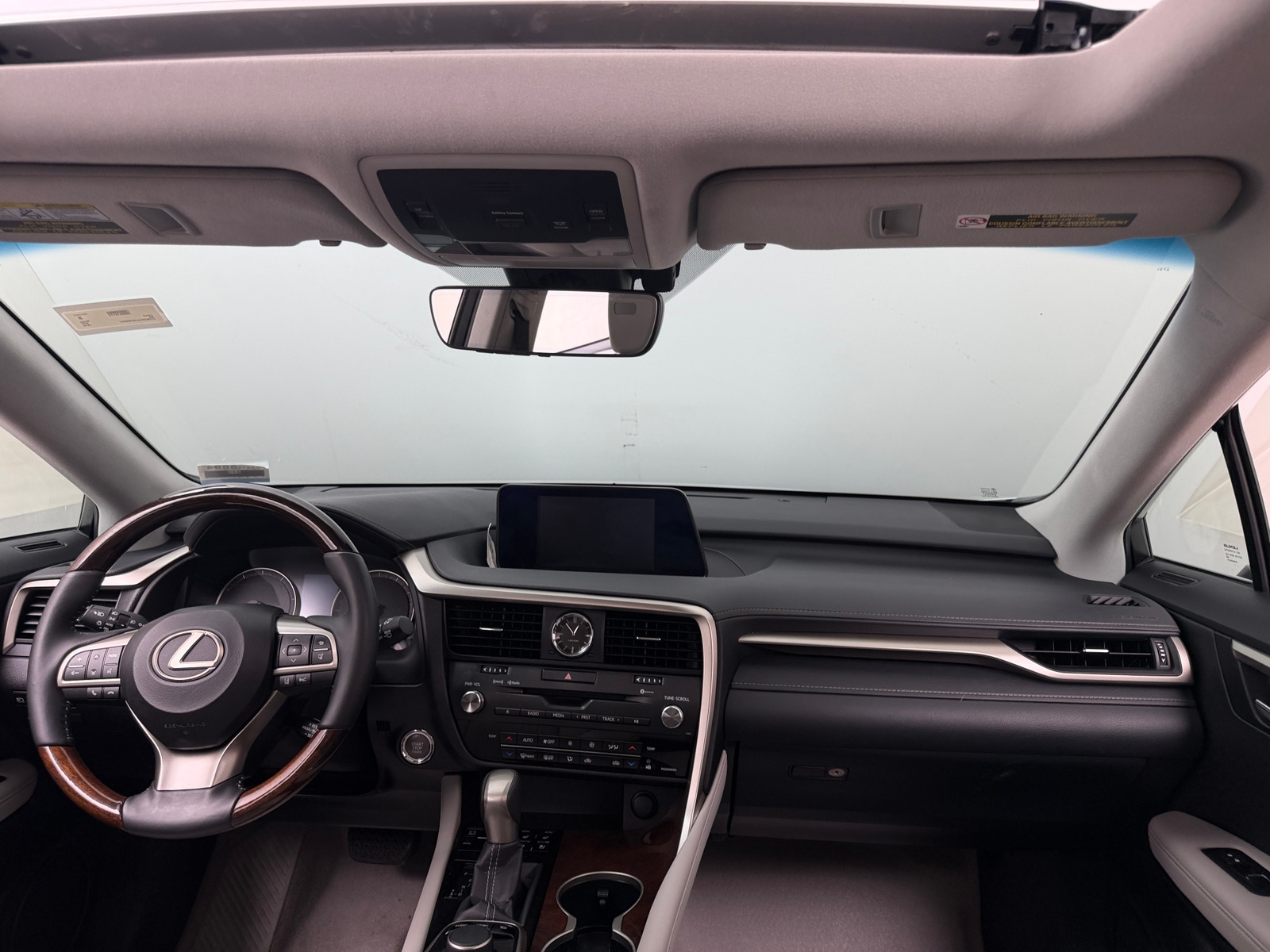 Thumbnail: 2016 Lexus RX - 3
