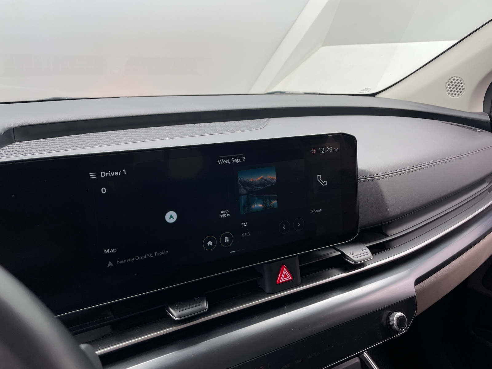 Thumbnail: 2025 Kia Carnival - 3