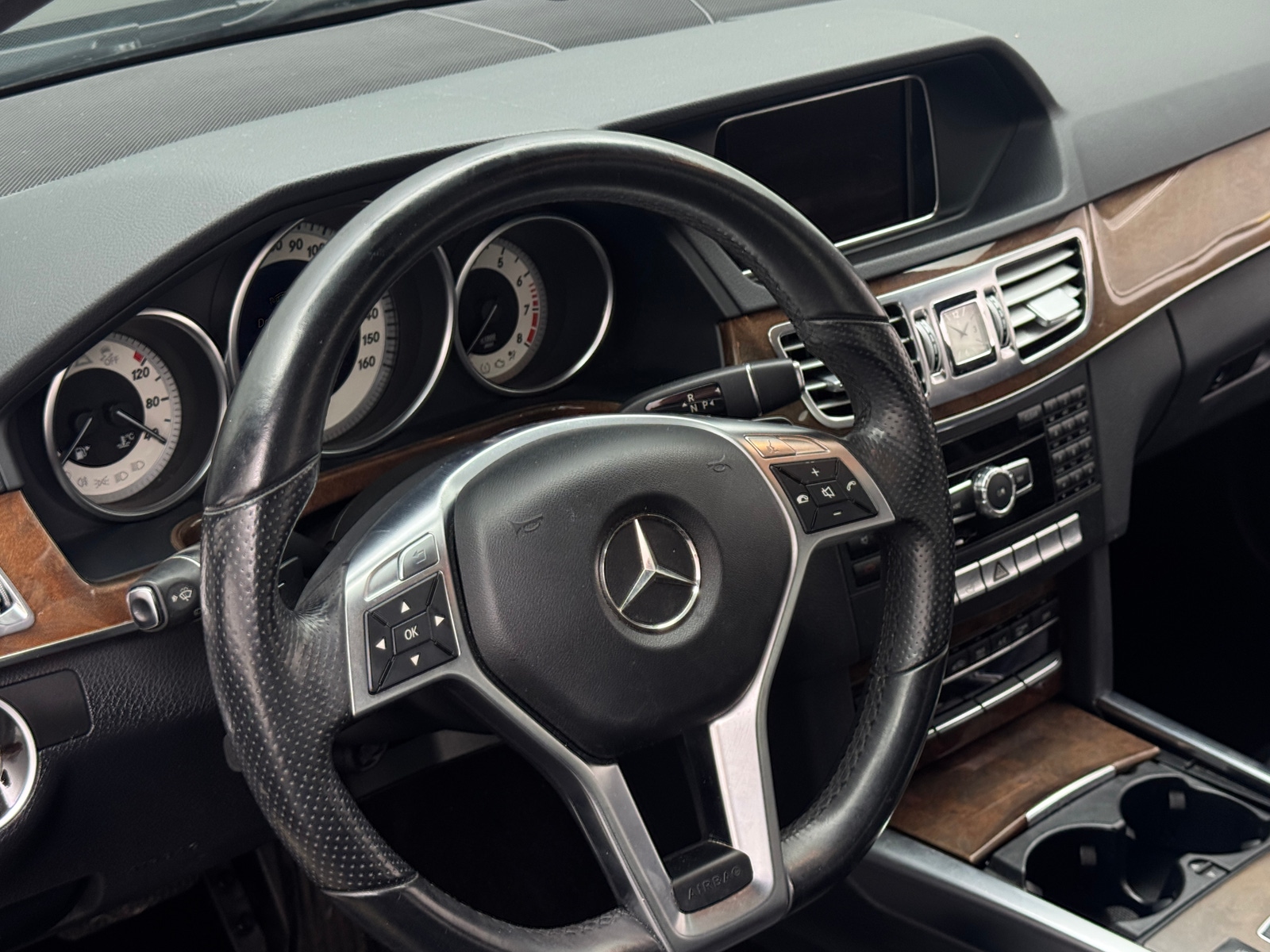 Thumbnail: 2014 Mercedes-Benz E-Class - 4