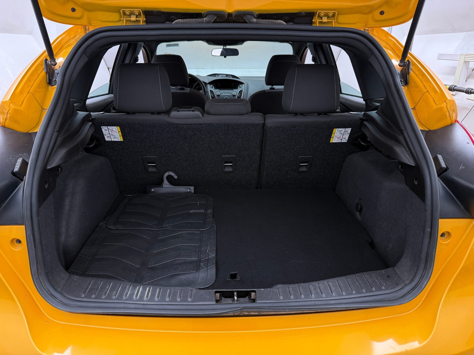 Thumbnail: 2016 Ford Focus - 7