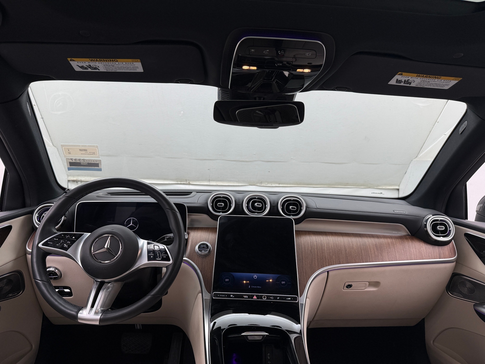 Thumbnail: 2023 Mercedes-Benz GLC - 2