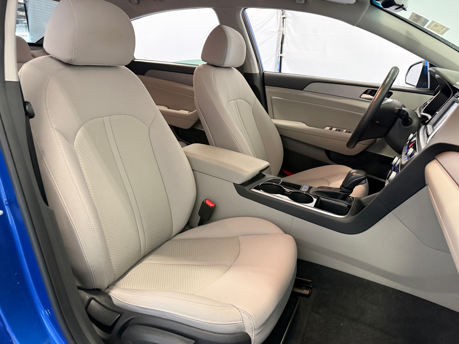 Thumbnail: 2019 Hyundai Sonata - 2