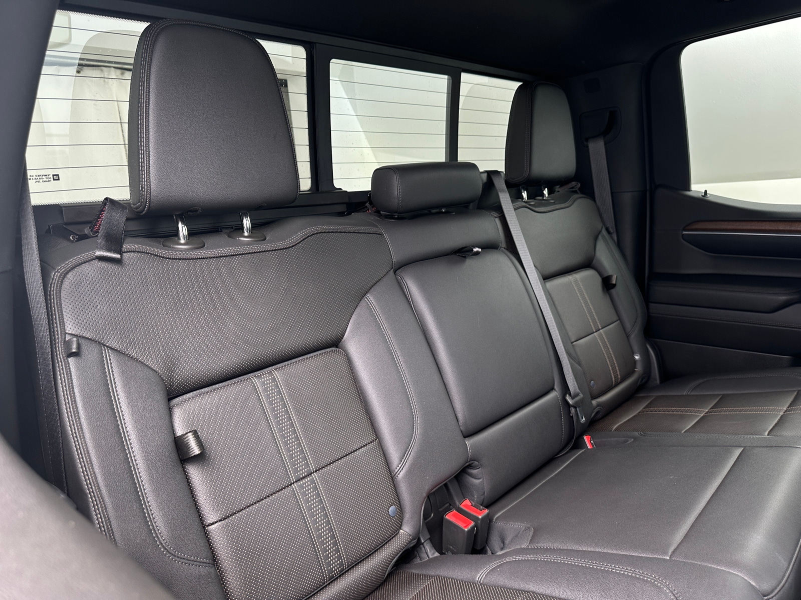 Thumbnail: 2022 Chevrolet Silverado 1500 - 5