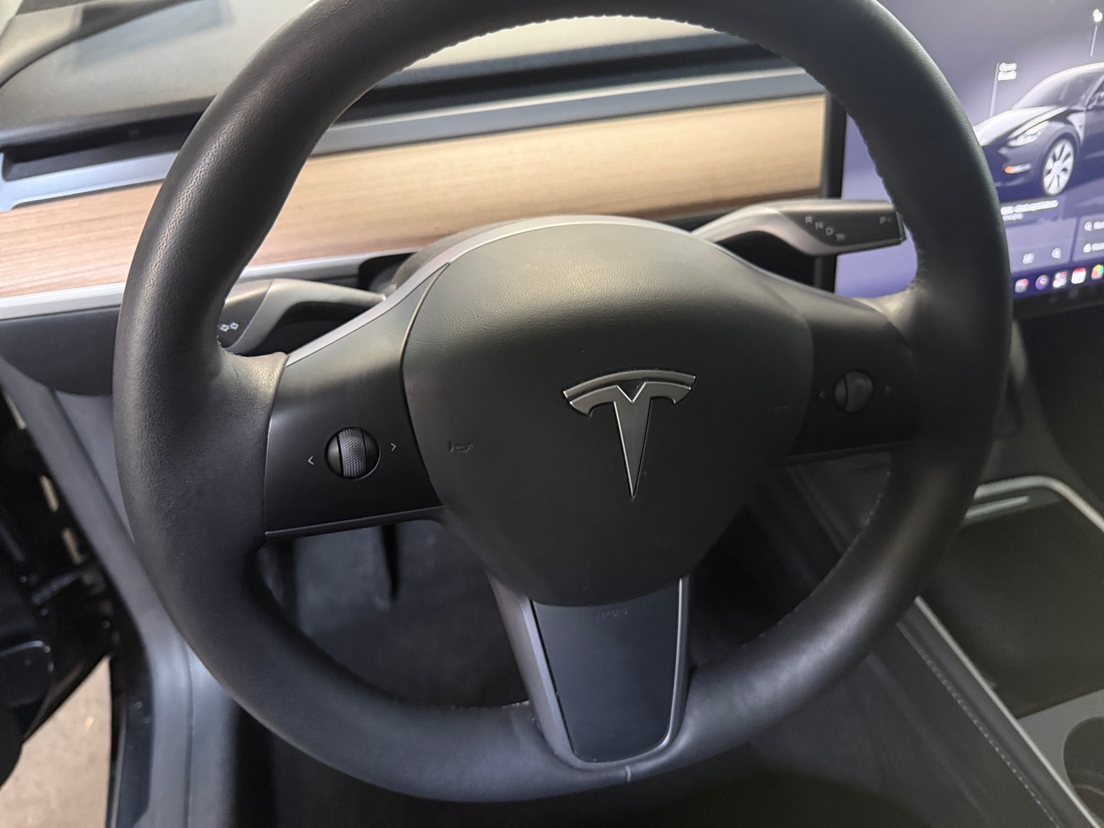 Thumbnail: 2023 Tesla Model Y - 4