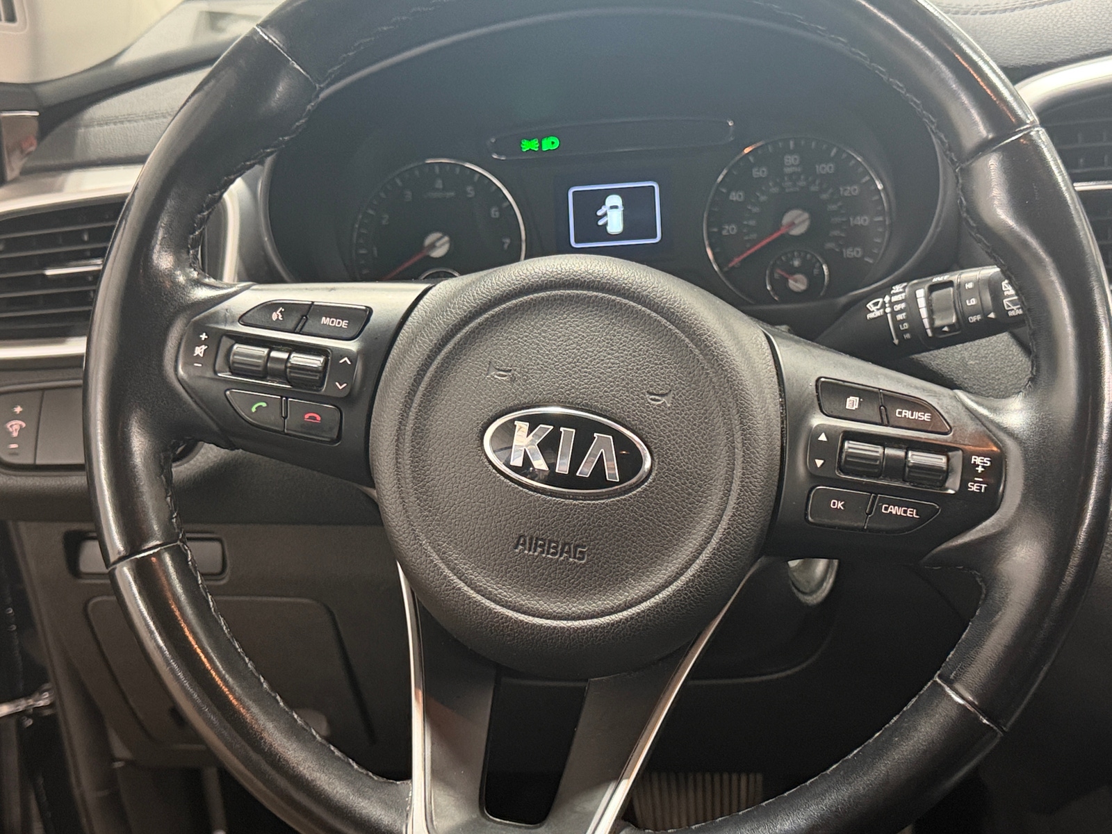 Thumbnail: 2018 Kia Sorento - 5