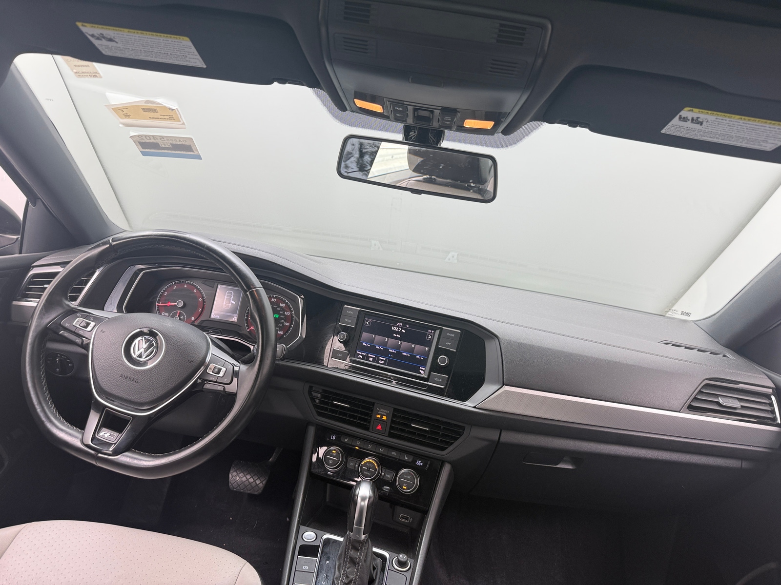 Thumbnail: 2019 Volkswagen Jetta - 2