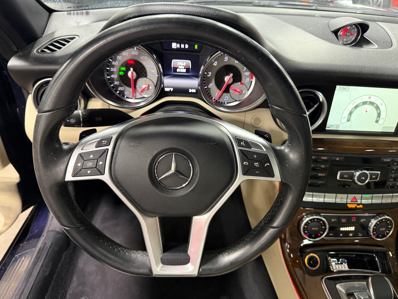 Thumbnail: 2016 Mercedes-Benz SLK - 4