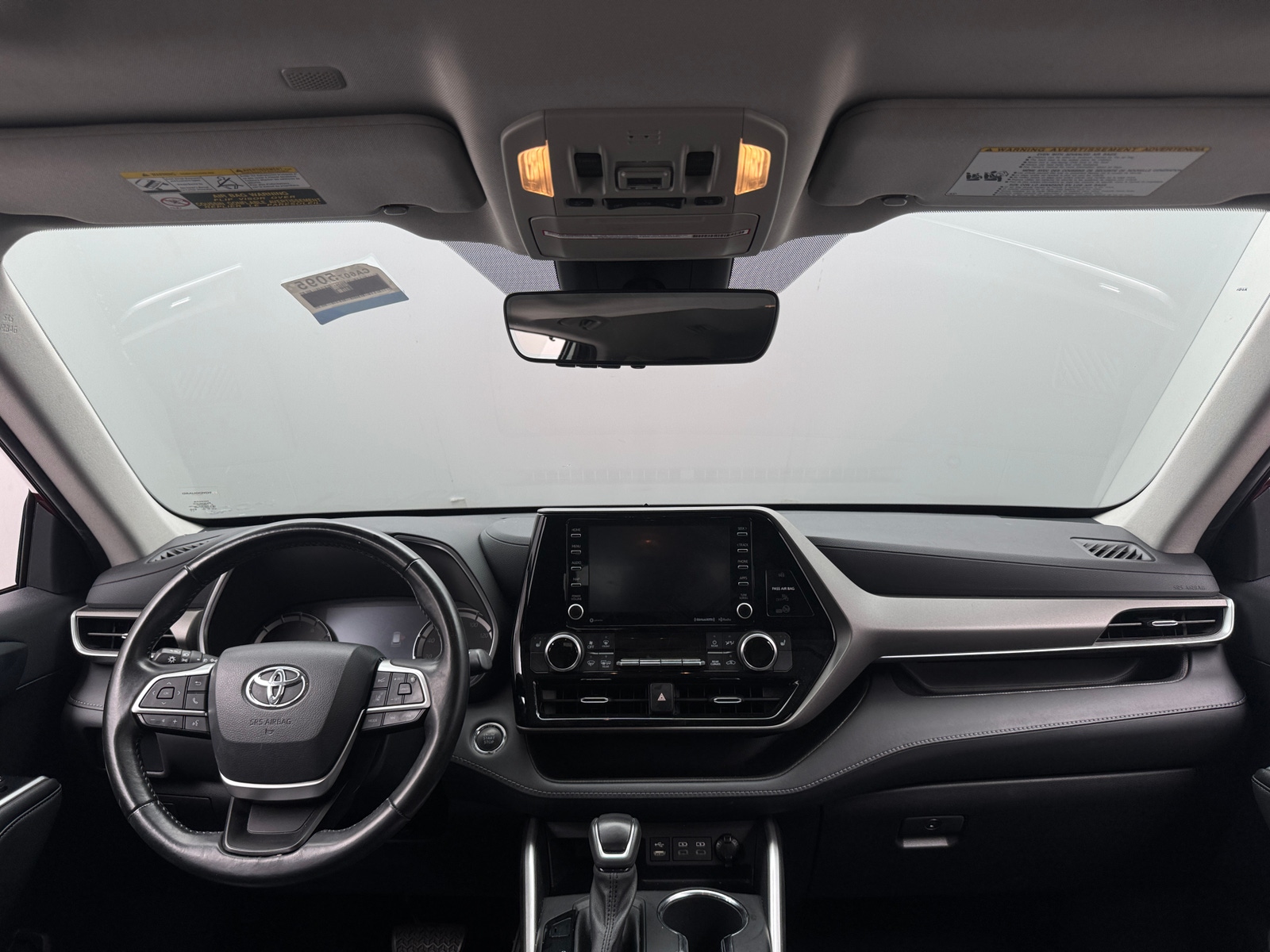 Thumbnail: 2022 Toyota Highlander - 3