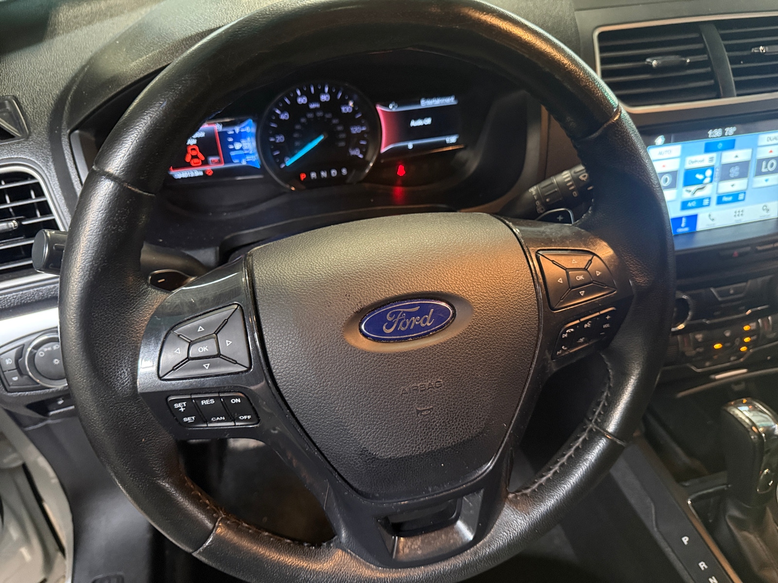 Thumbnail: 2017 Ford Explorer - 5