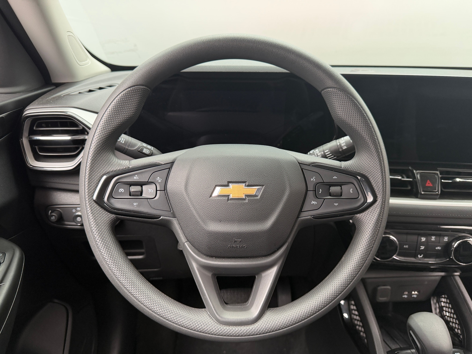 Thumbnail: 2026 Chevrolet TrailBlazer - 5