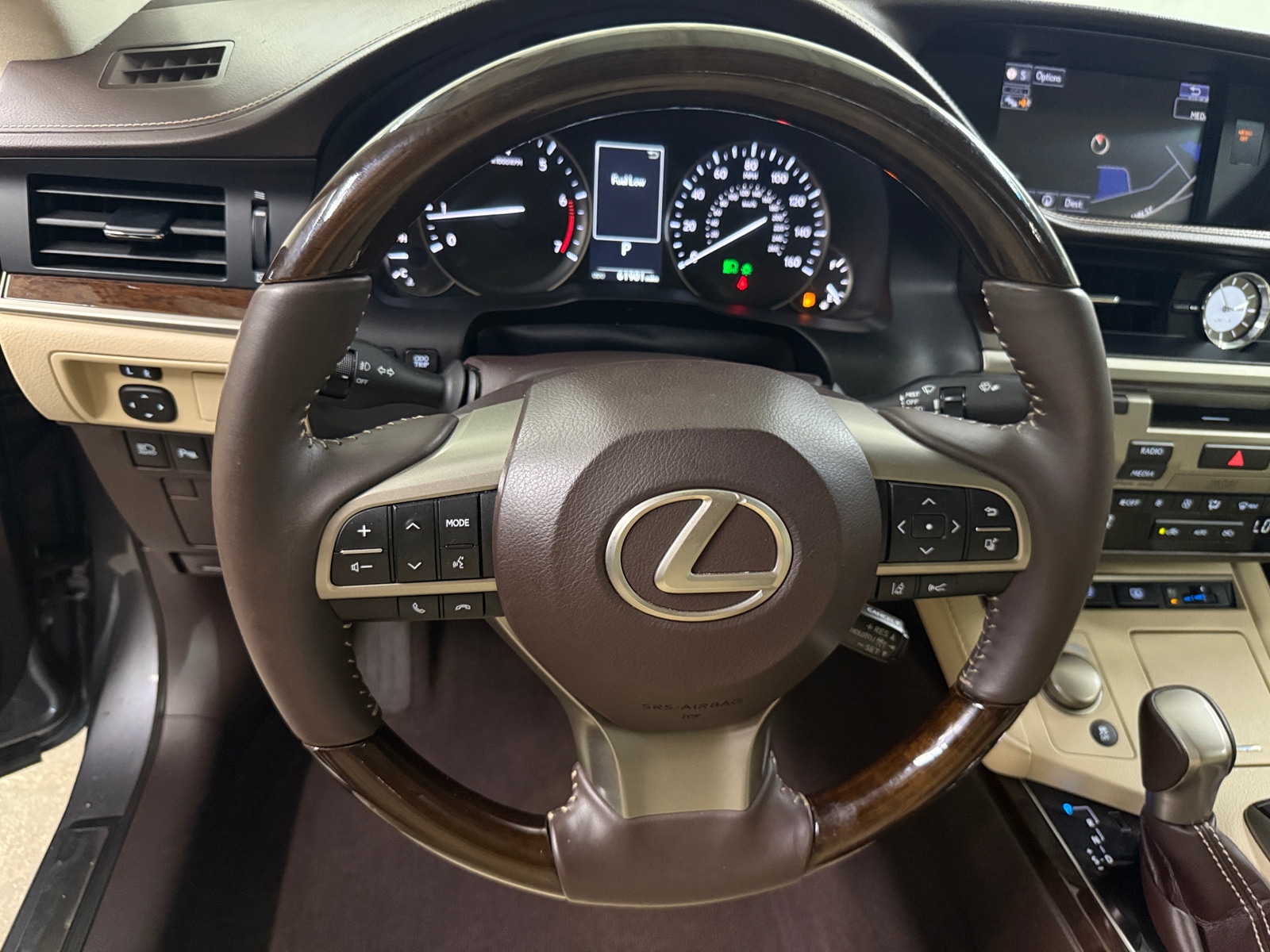 Thumbnail: 2016 Lexus ES - 5
