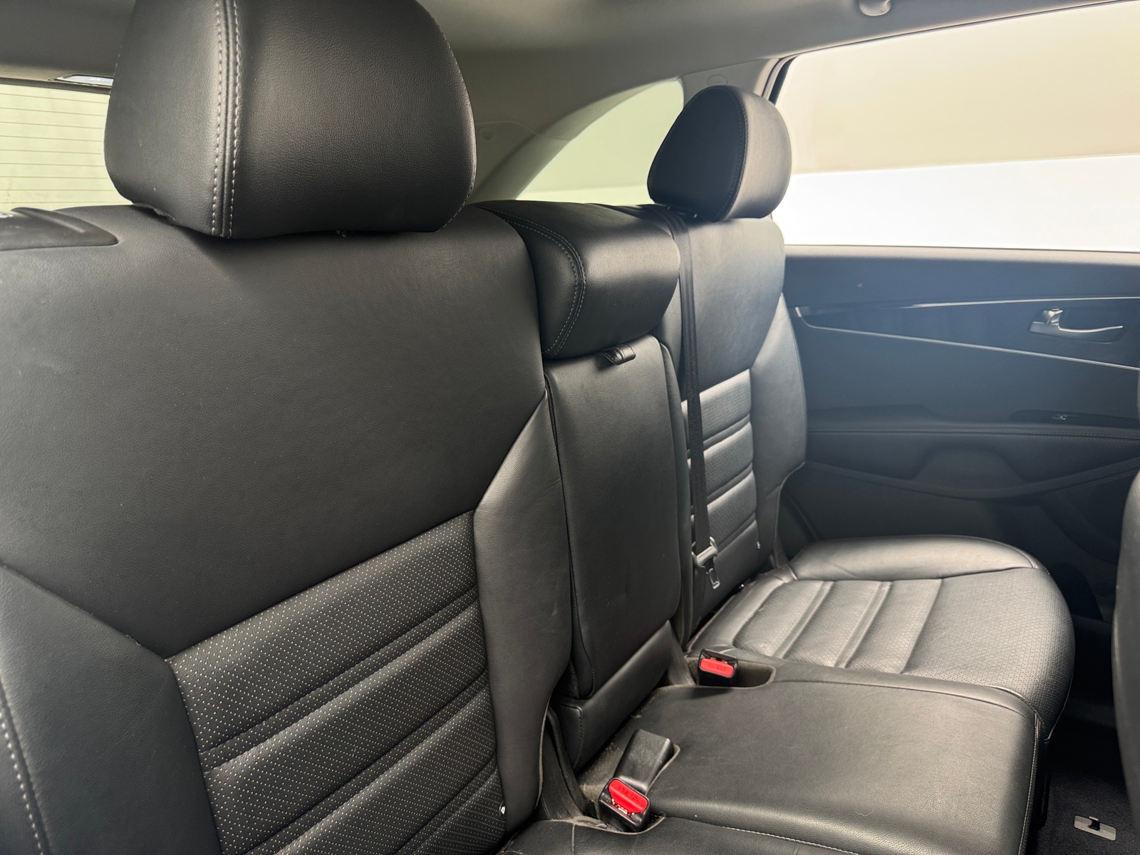 Thumbnail: 2019 Kia Sorento - 5