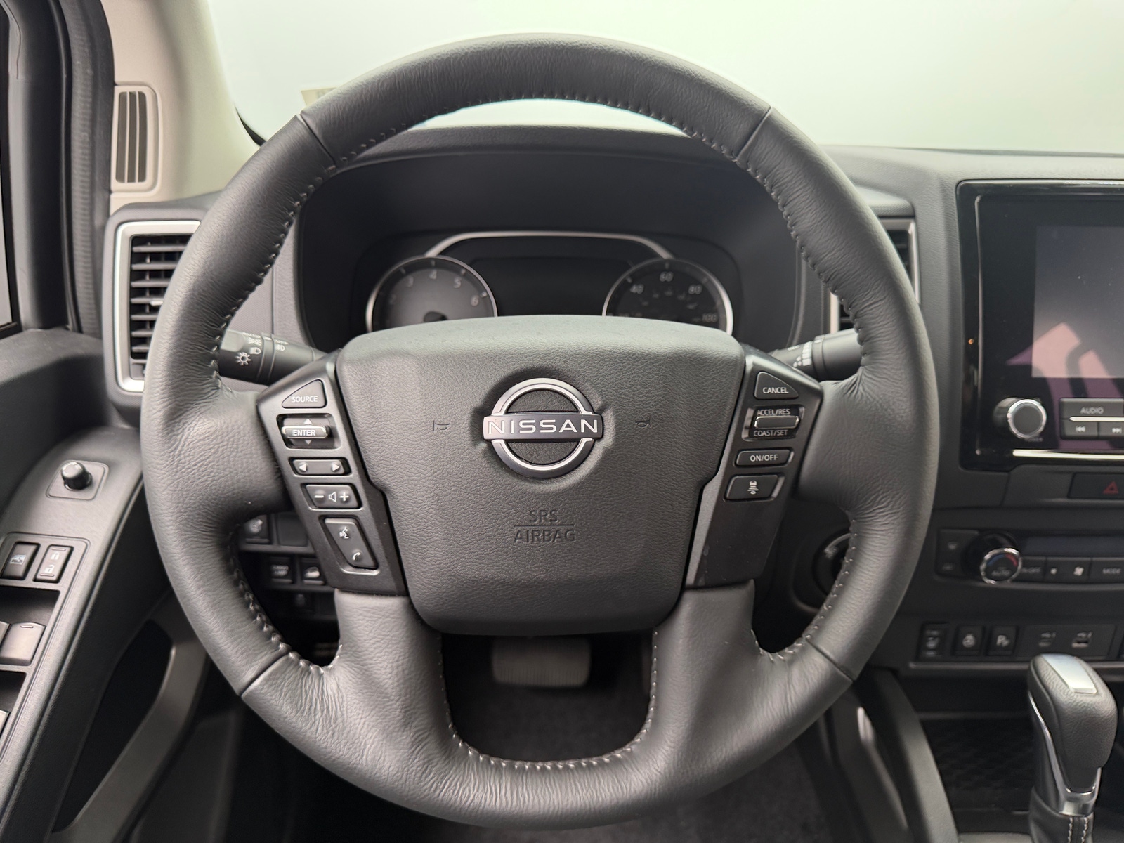 Thumbnail: 2023 Nissan Frontier - 5