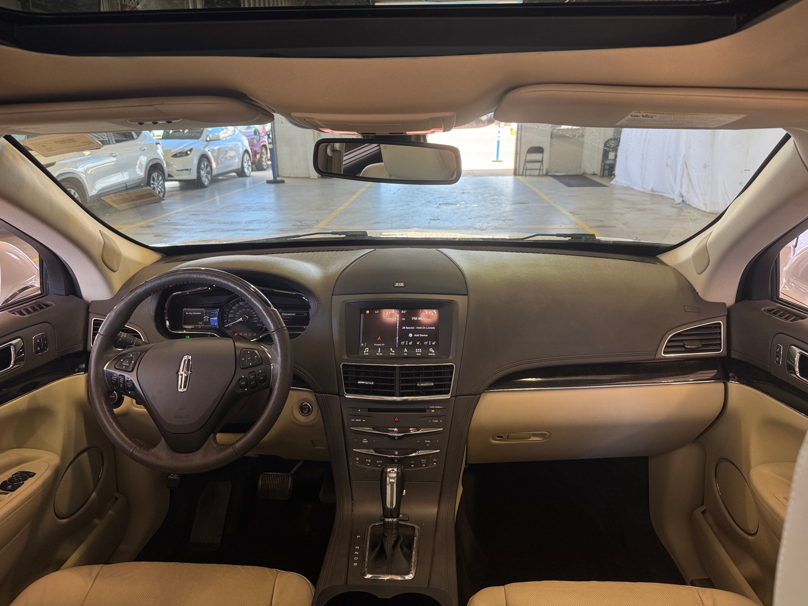 Thumbnail: 2019 Lincoln MKT - 2