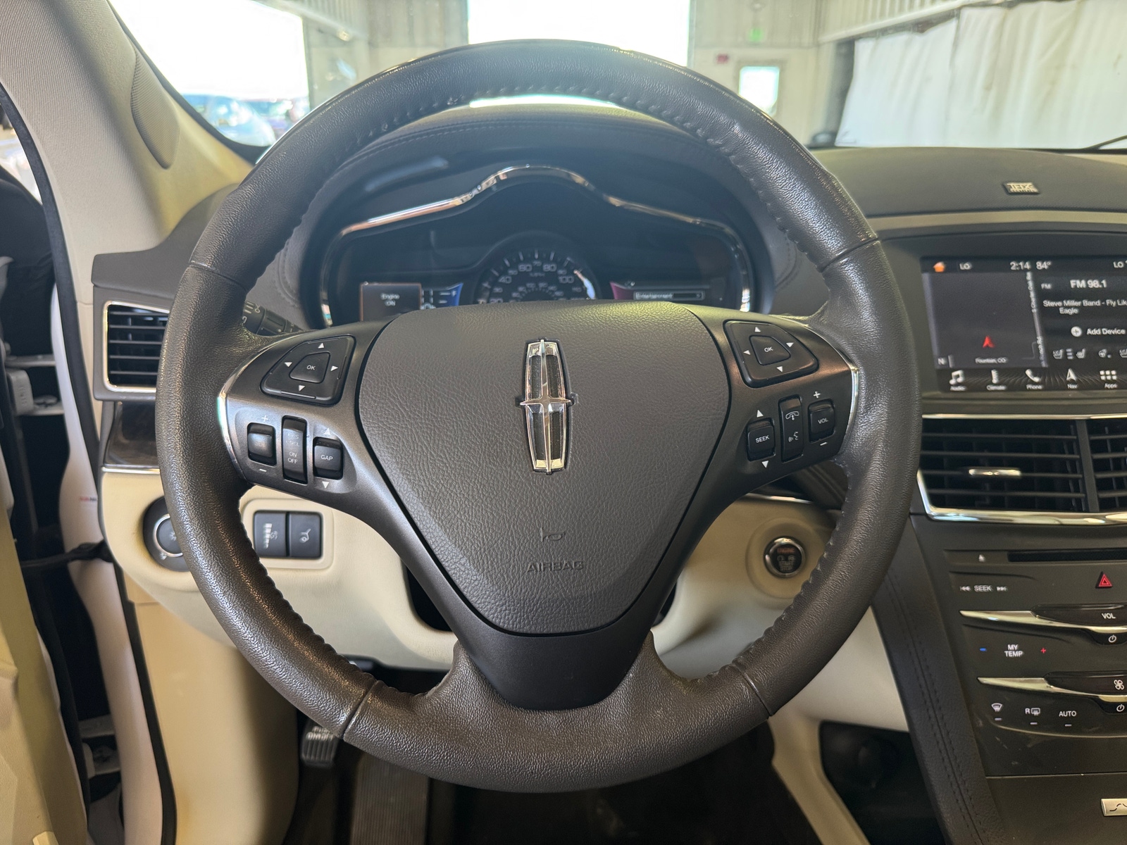 Thumbnail: 2019 Lincoln MKT - 4