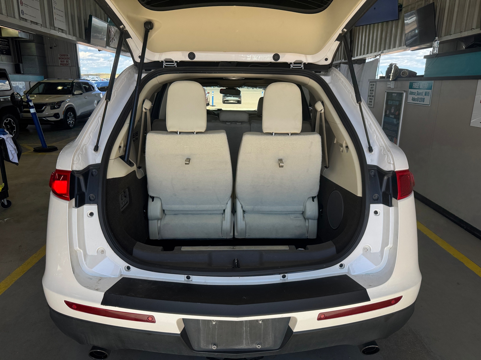 Thumbnail: 2019 Lincoln MKT - 6