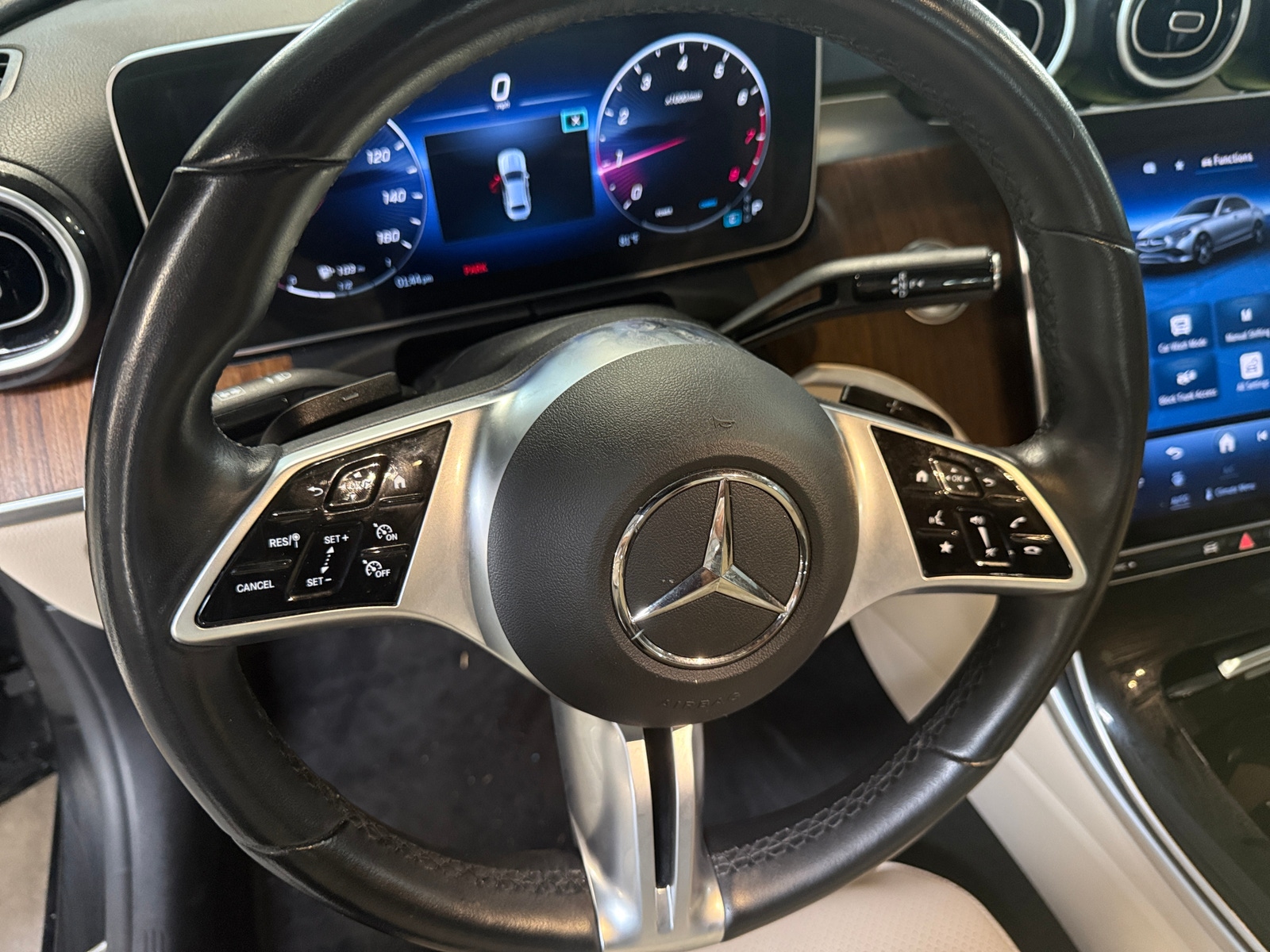 Thumbnail: 2023 Mercedes-Benz C-Class - 4