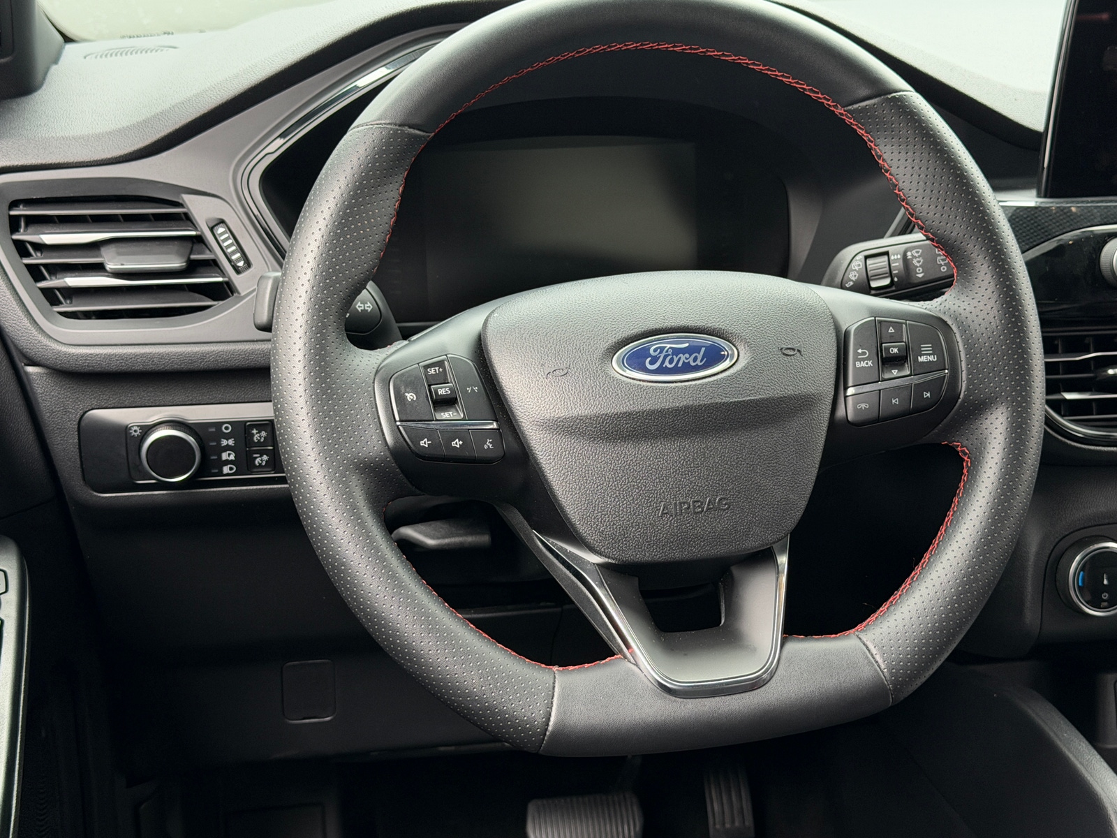 Thumbnail: 2025 Ford Escape - 5