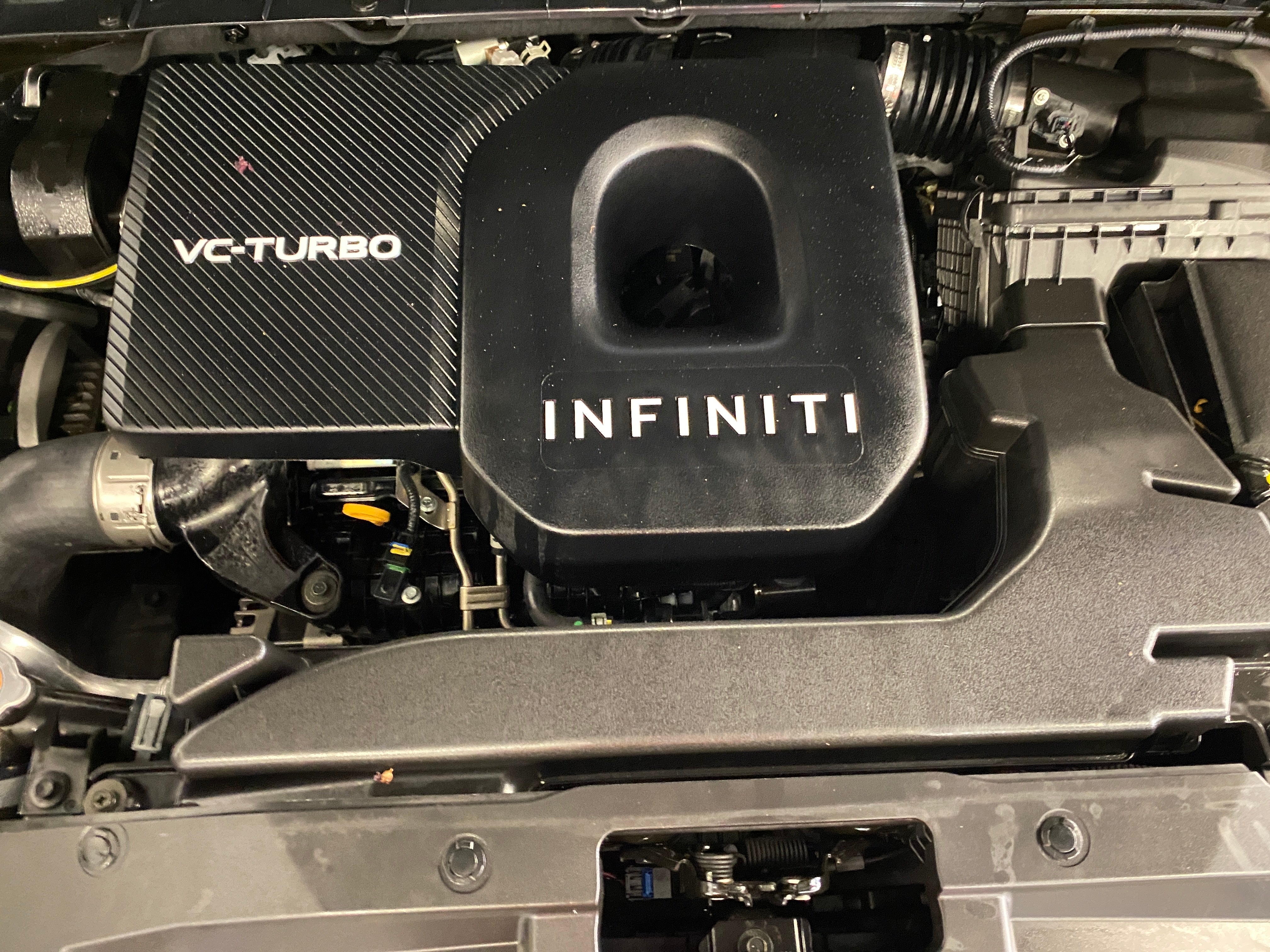 2025 INFINITI QX60 PURE