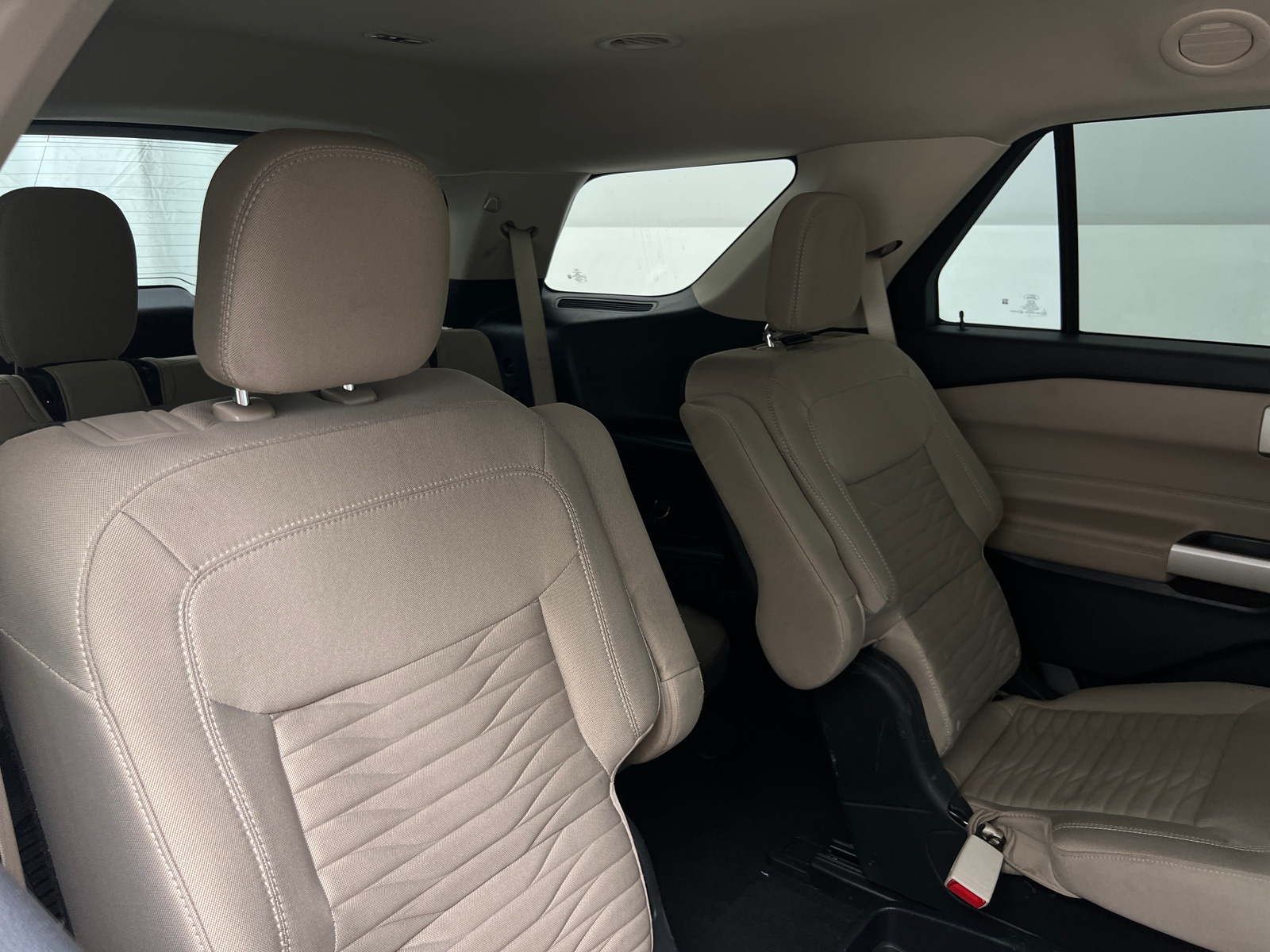 Thumbnail: 2021 Ford Explorer - 6
