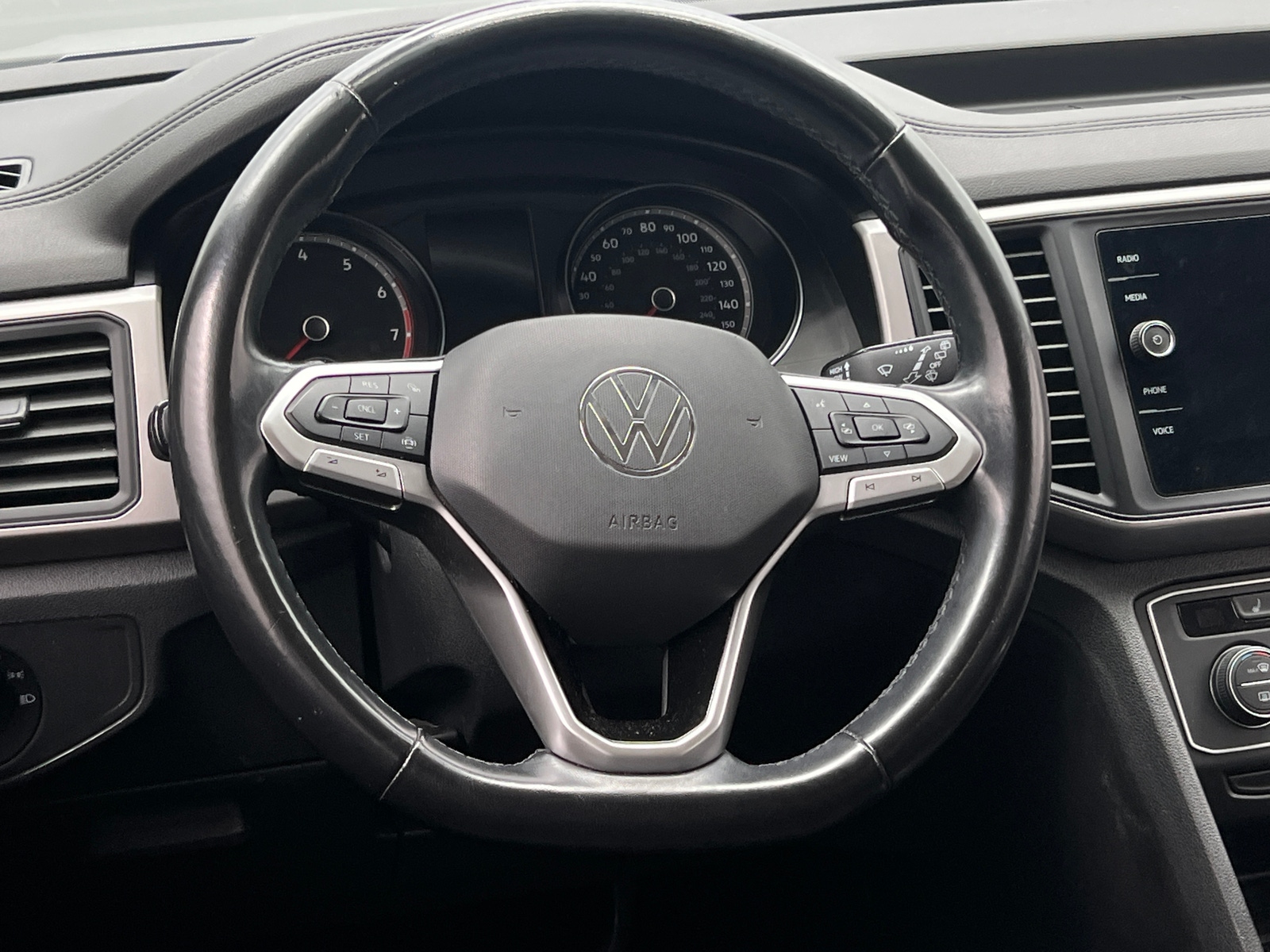 Thumbnail: 2021 Volkswagen Atlas - 4